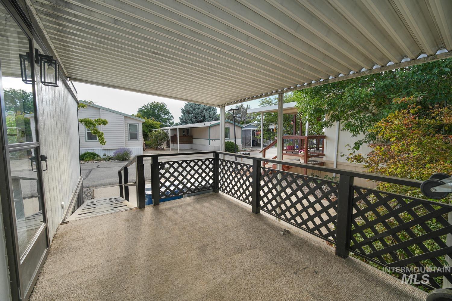 7826 Manassas Ln, Boise, Idaho 83714, 2 Bedrooms, 2 Bathrooms, Residential For Sale, Price $105,000,MLS 98992455