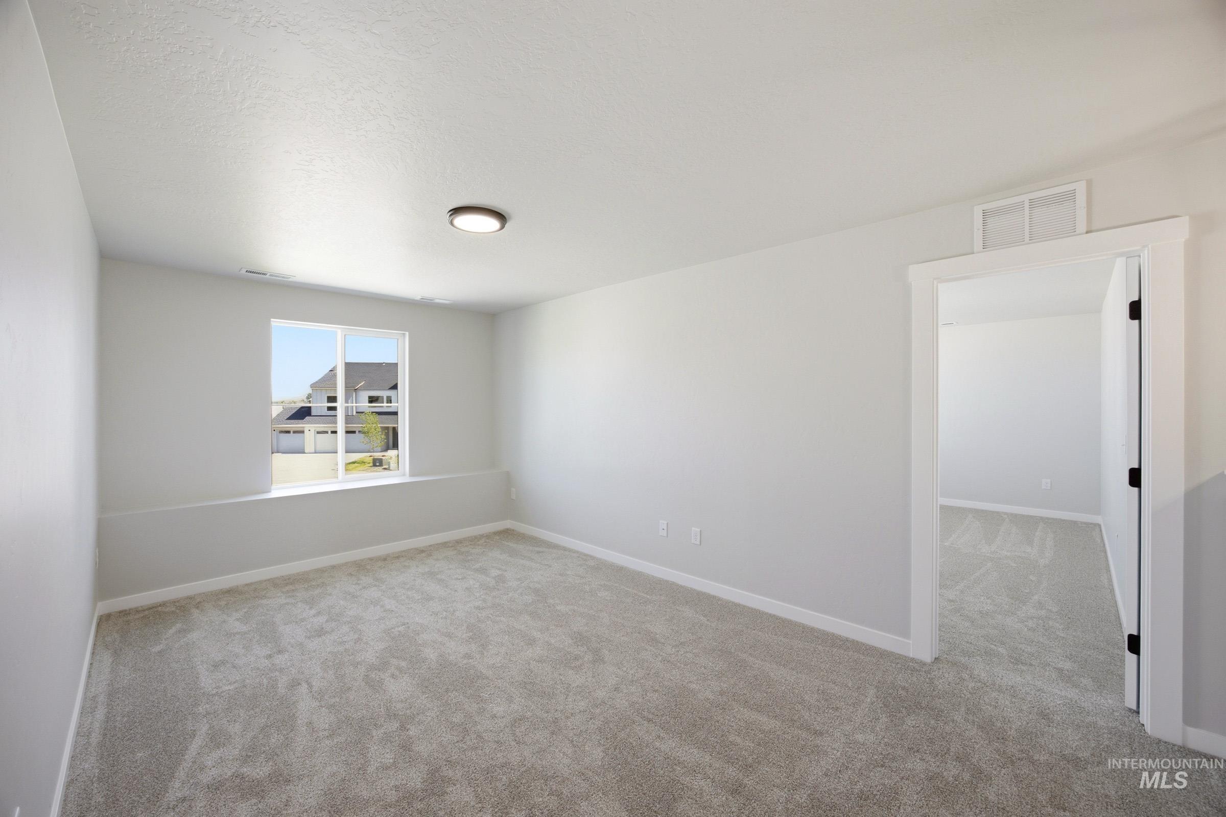 7277 W Trumbull Ct, Eagle, Idaho 83616, 5 Bedrooms, 2.5 Bathrooms, Residential For Sale, Price $659,990, 98992459