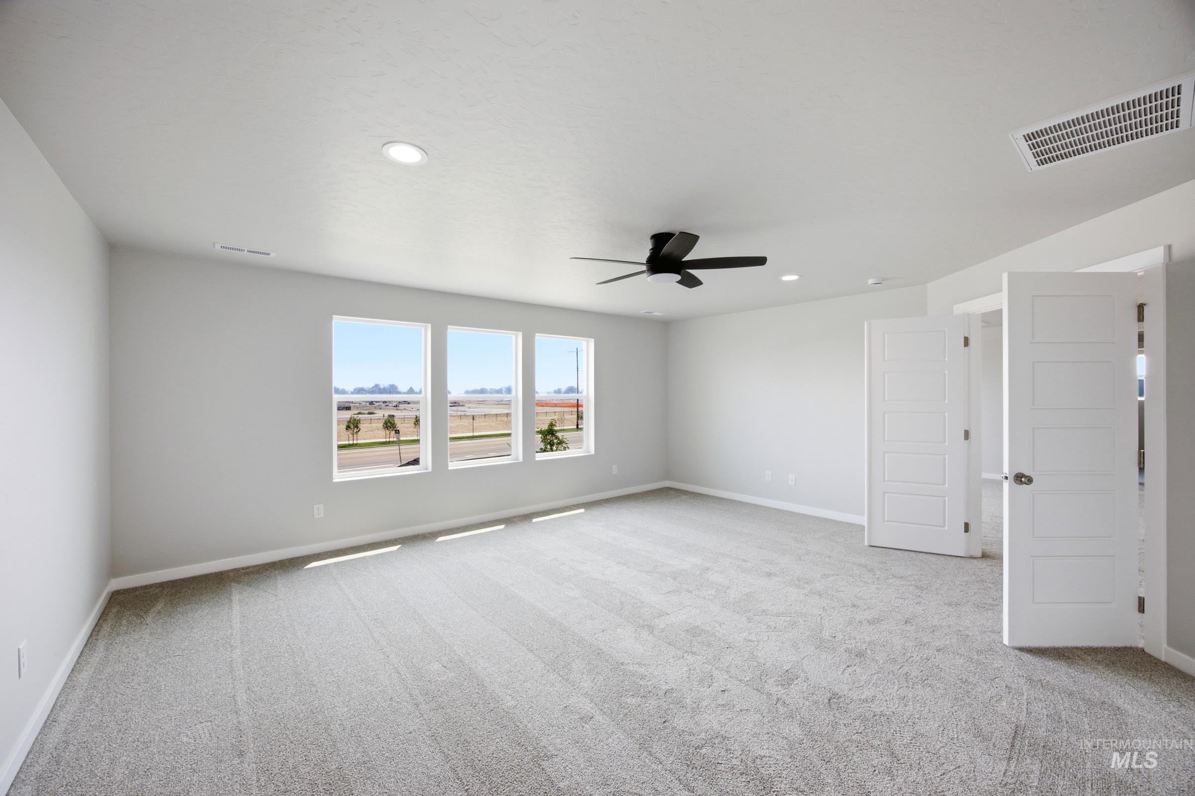 7271 W Trumbull Ct, Eagle, Idaho 83616, 4 Bedrooms, 3 Bathrooms, Residential For Sale, Price $799,990,MLS 98992460