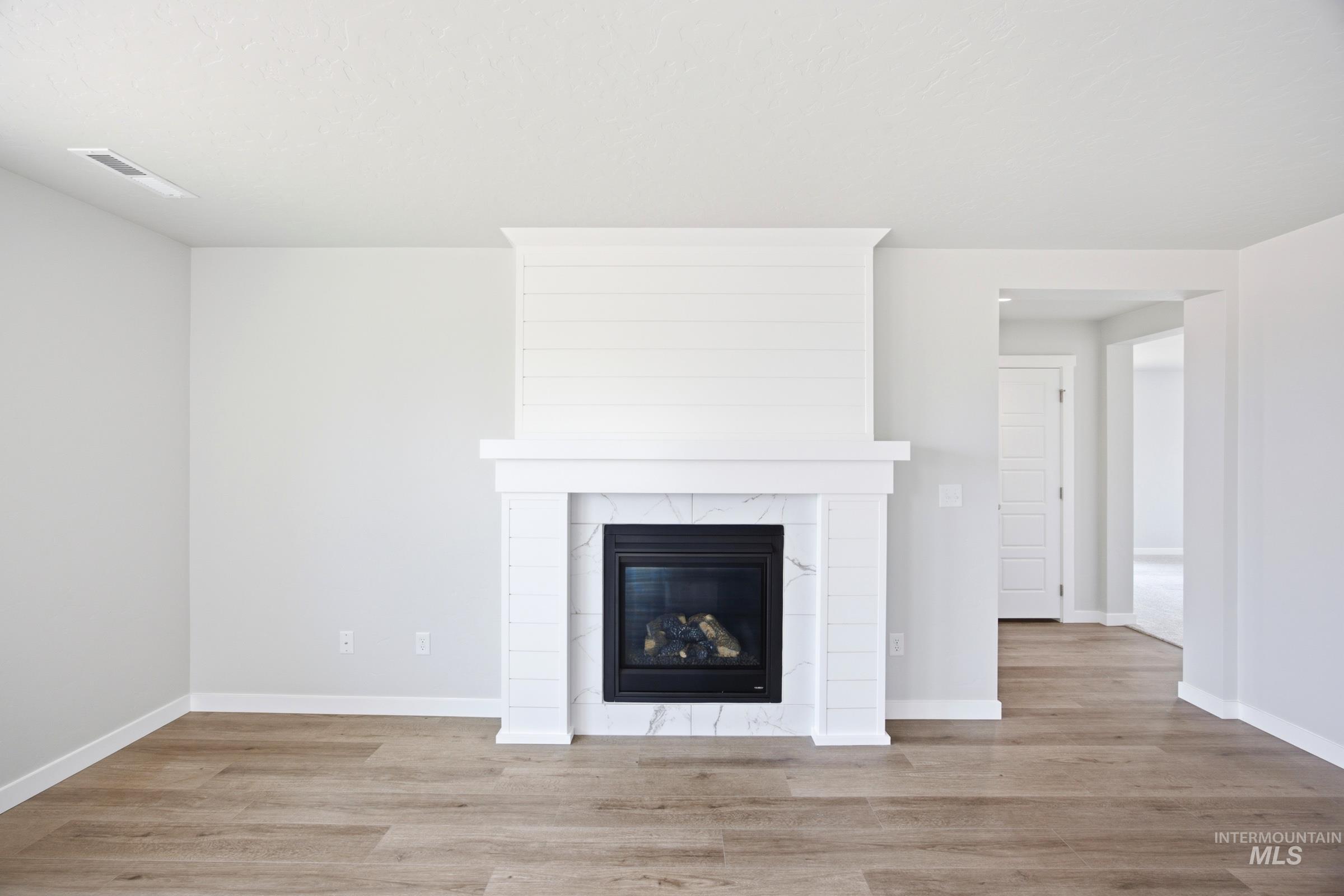 7271 W Trumbull Ct, Eagle, Idaho 83616, 4 Bedrooms, 3 Bathrooms, Residential For Sale, Price $799,990,MLS 98992460