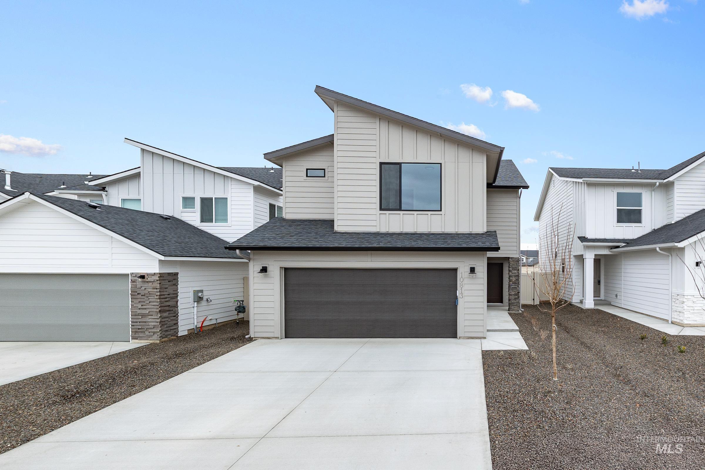 7476 W Trumbull Ct, Eagle, Idaho 83616, 4 Bedrooms, 2.5 Bathrooms, Residential For Sale, Price $574,990, 98992461