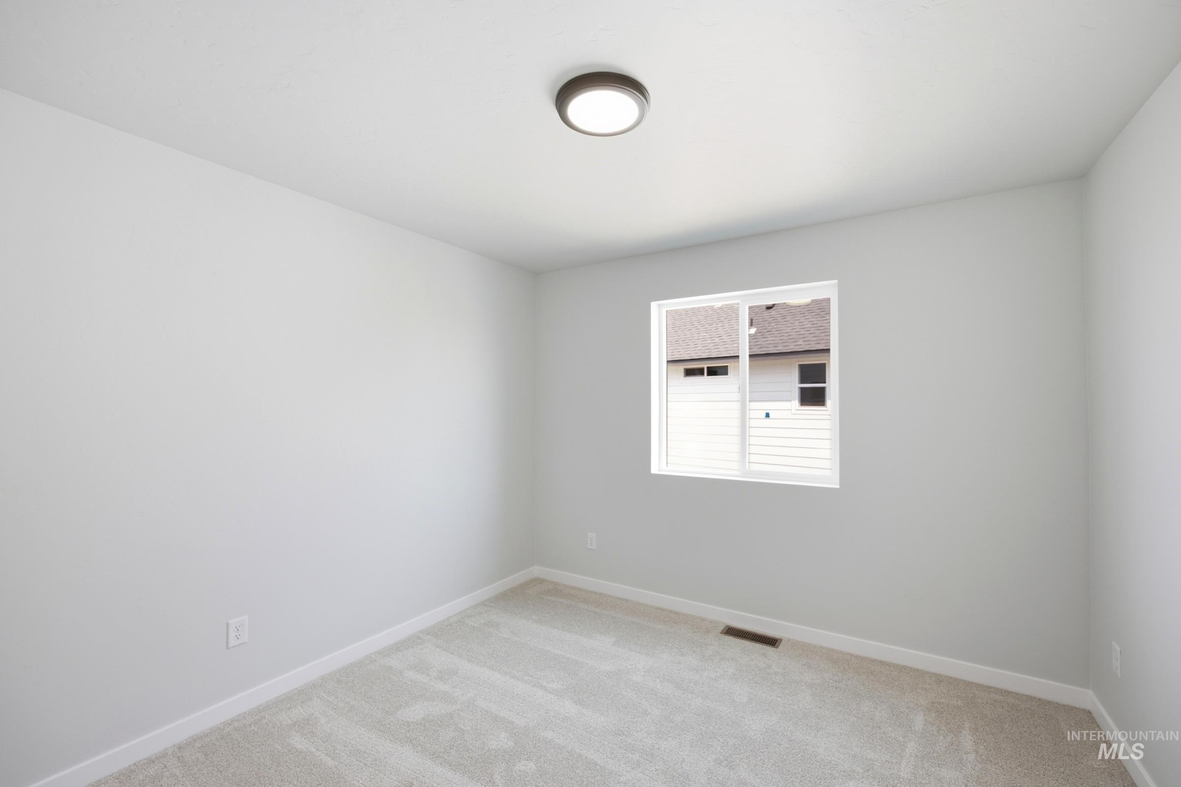 7476 W Trumbull Ct, Eagle, Idaho 83616, 4 Bedrooms, 2.5 Bathrooms, Residential For Sale, Price $569,990,MLS 98992461