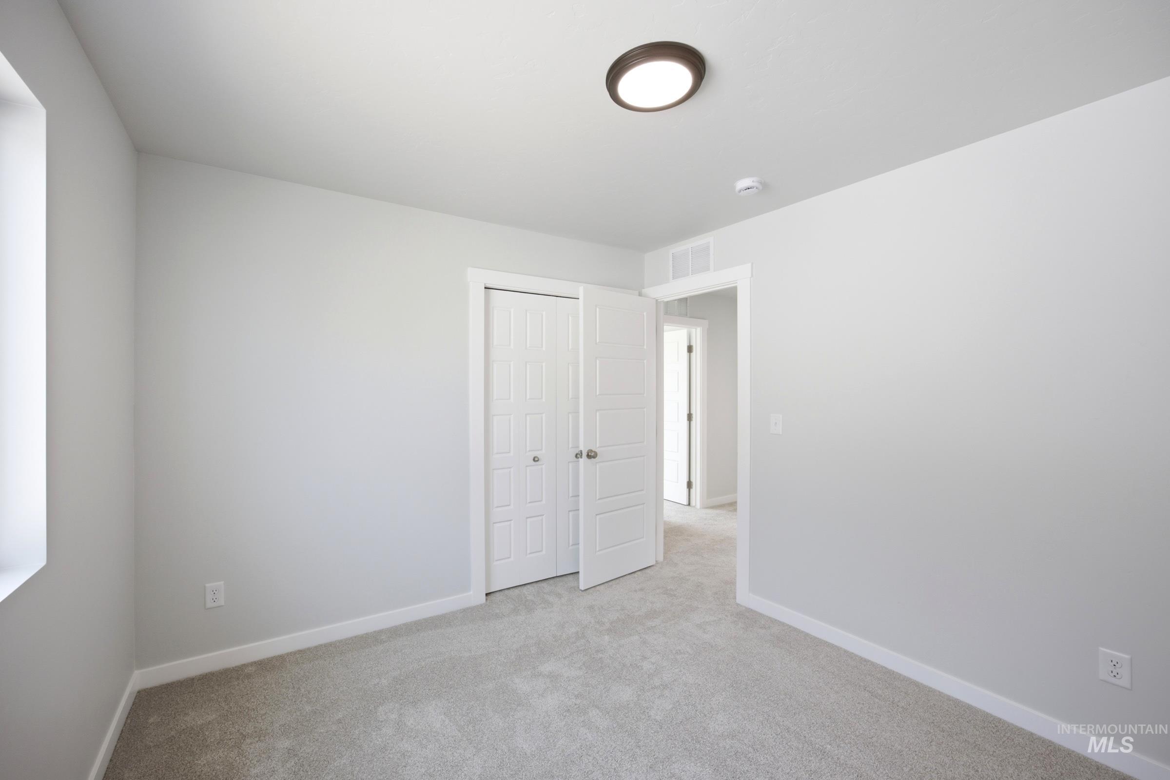 7476 W Trumbull Ct, Eagle, Idaho 83616, 4 Bedrooms, 2.5 Bathrooms, Residential For Sale, Price $569,990,MLS 98992461