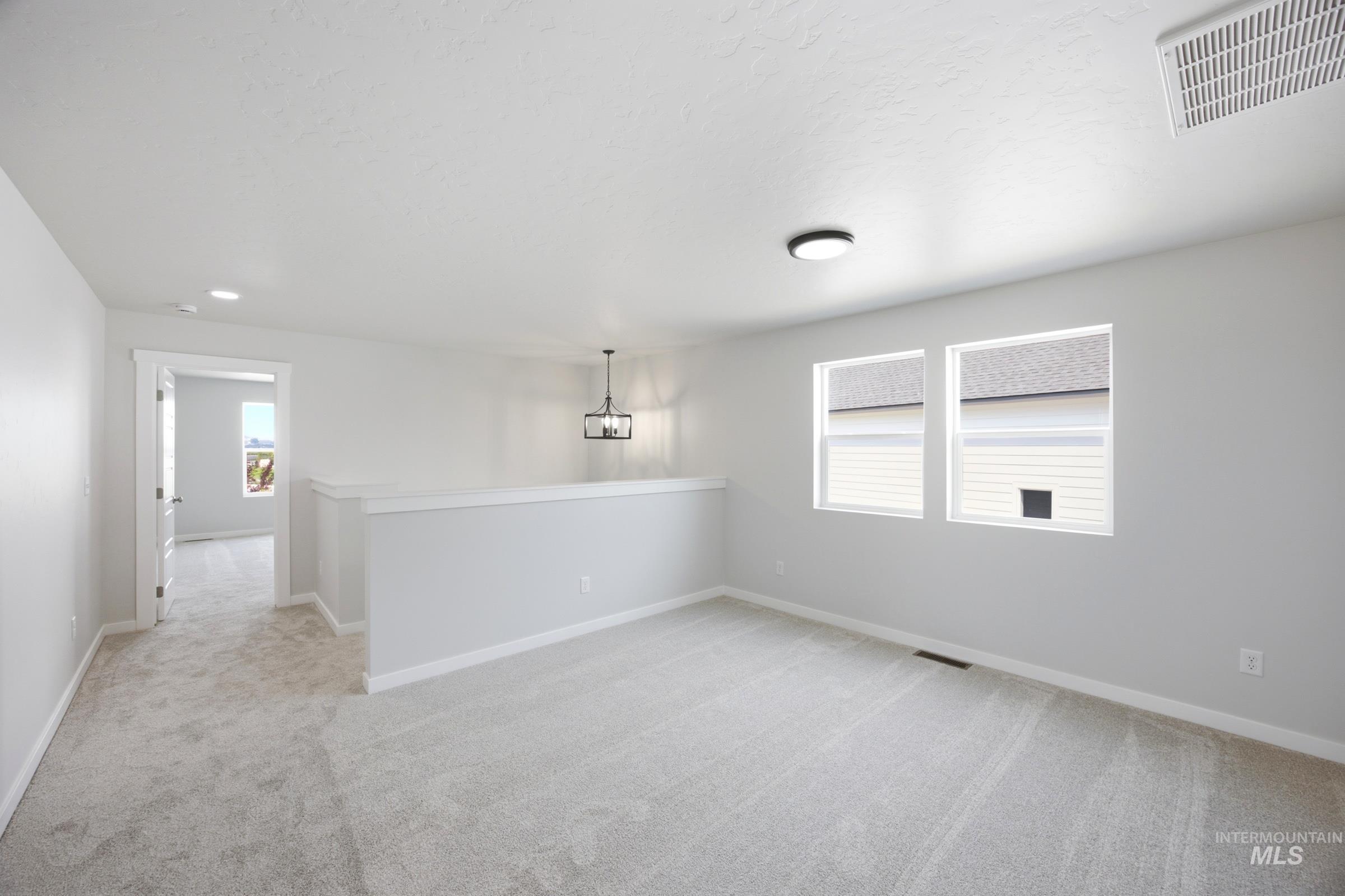 7476 W Trumbull Ct, Eagle, Idaho 83616, 4 Bedrooms, 2.5 Bathrooms, Residential For Sale, Price $569,990,MLS 98992461