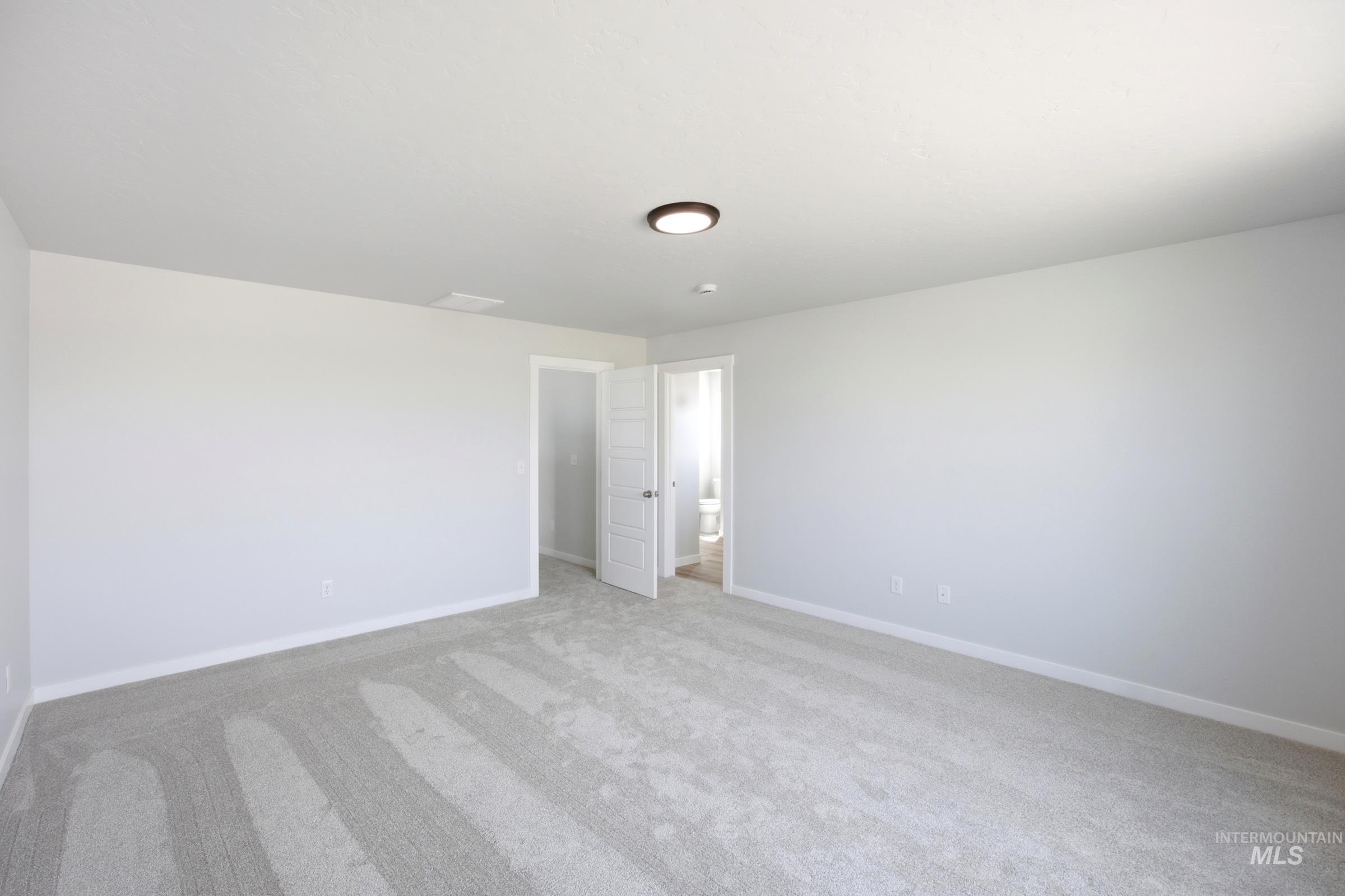 7476 W Trumbull Ct, Eagle, Idaho 83616, 4 Bedrooms, 2.5 Bathrooms, Residential For Sale, Price $569,990,MLS 98992461