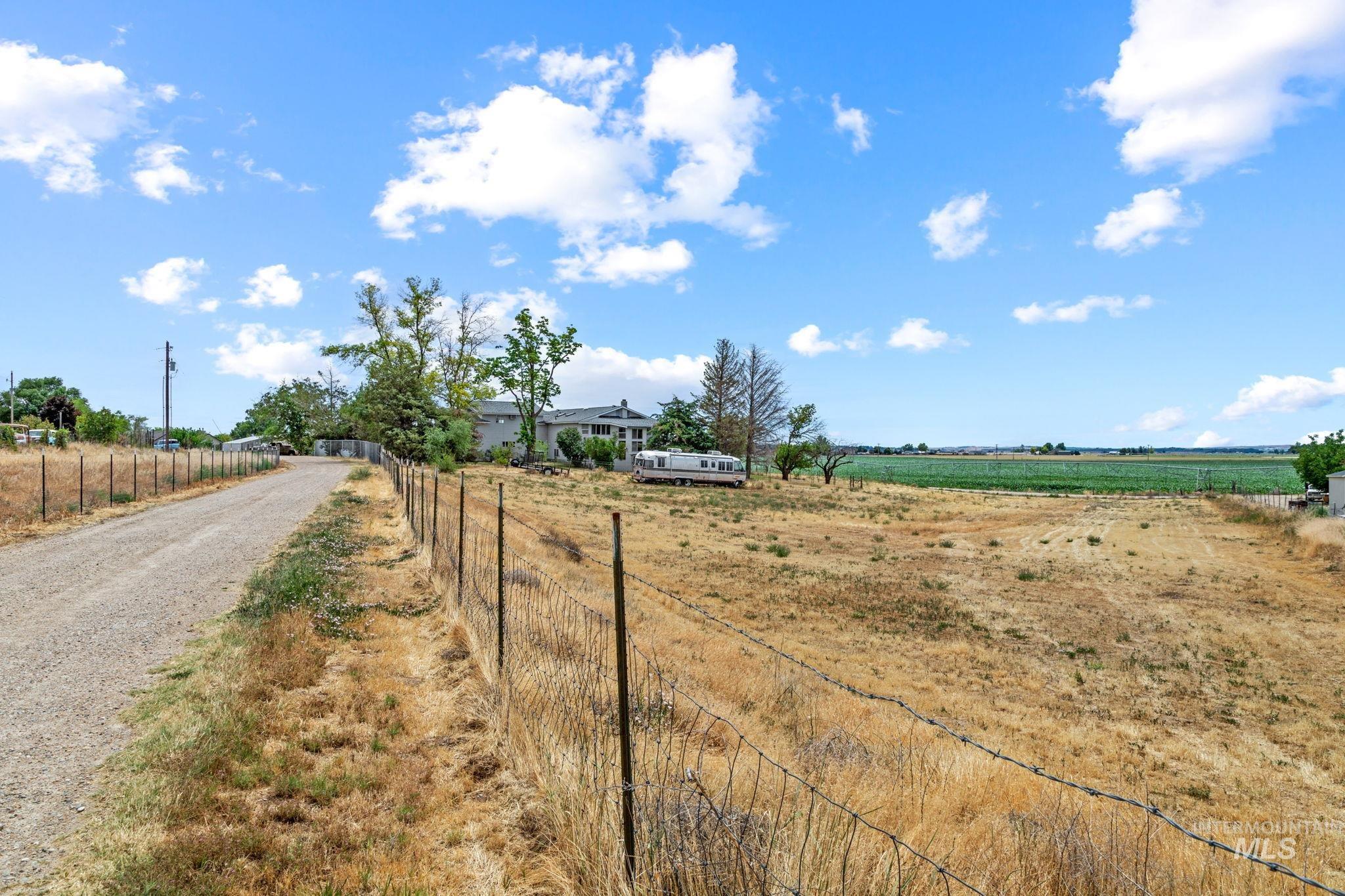 18338 Pride Ln, Caldwell, Idaho 83607, 4 Bedrooms, 3 Bathrooms, Residential For Sale, Price $750,000, 98992462
