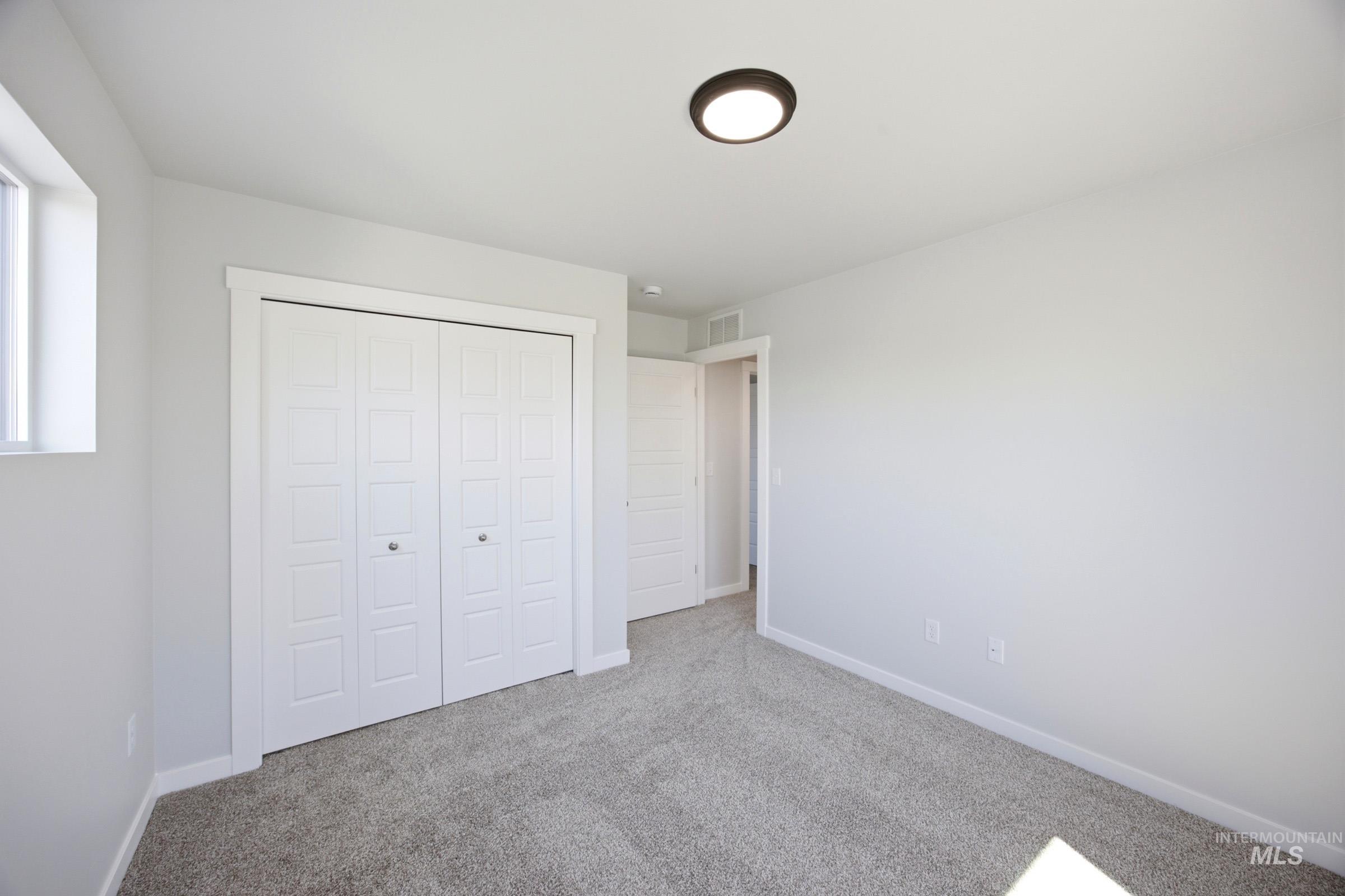 7406 W Trumbull Ct, Eagle, Idaho 83616, 3 Bedrooms, 2.5 Bathrooms, Residential For Sale, Price $505,990, 98992463