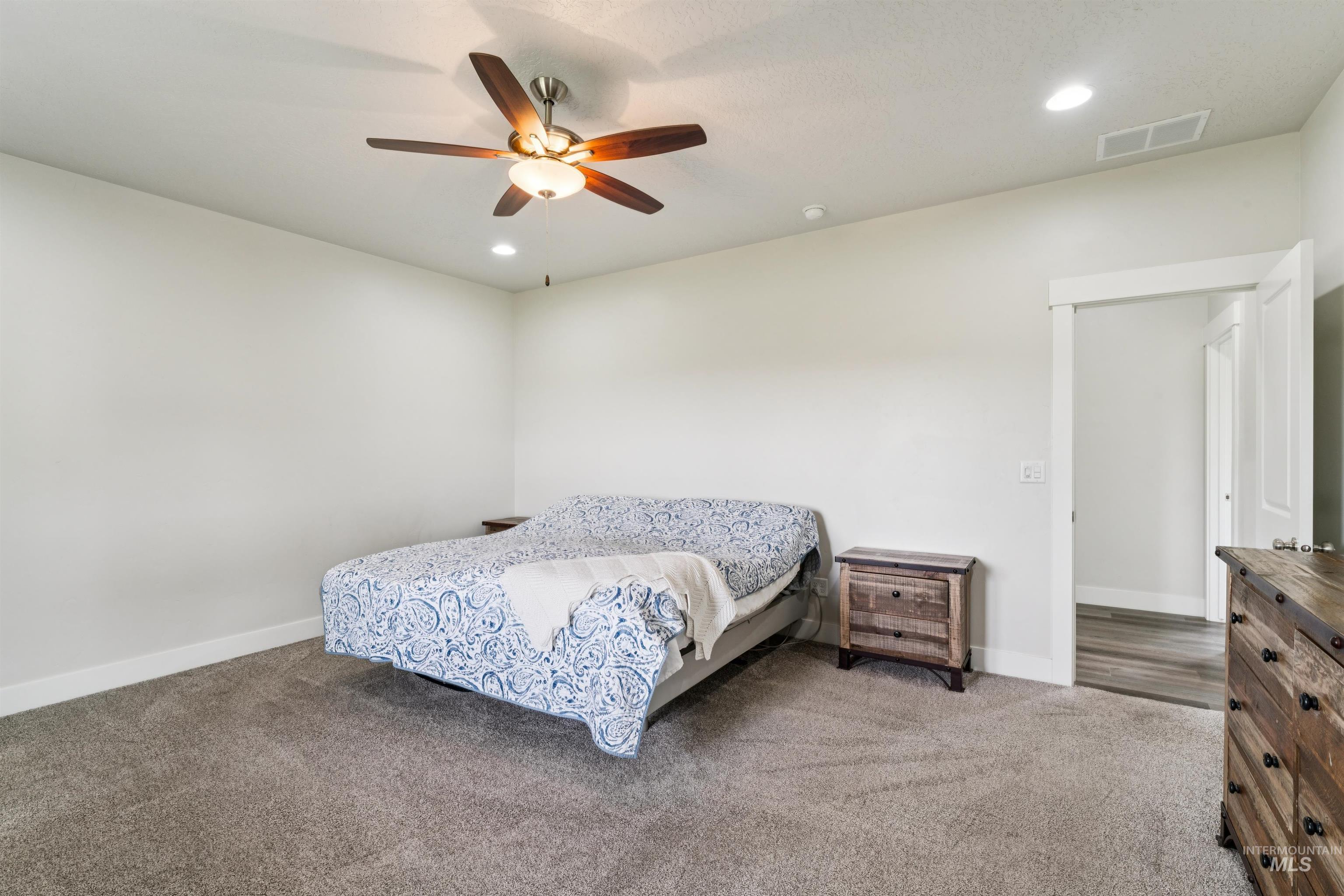 110 Harris Ln, Emmett, Idaho 83617, 4 Bedrooms, 2.5 Bathrooms, Residential For Sale, Price $699,900,MLS 98992468