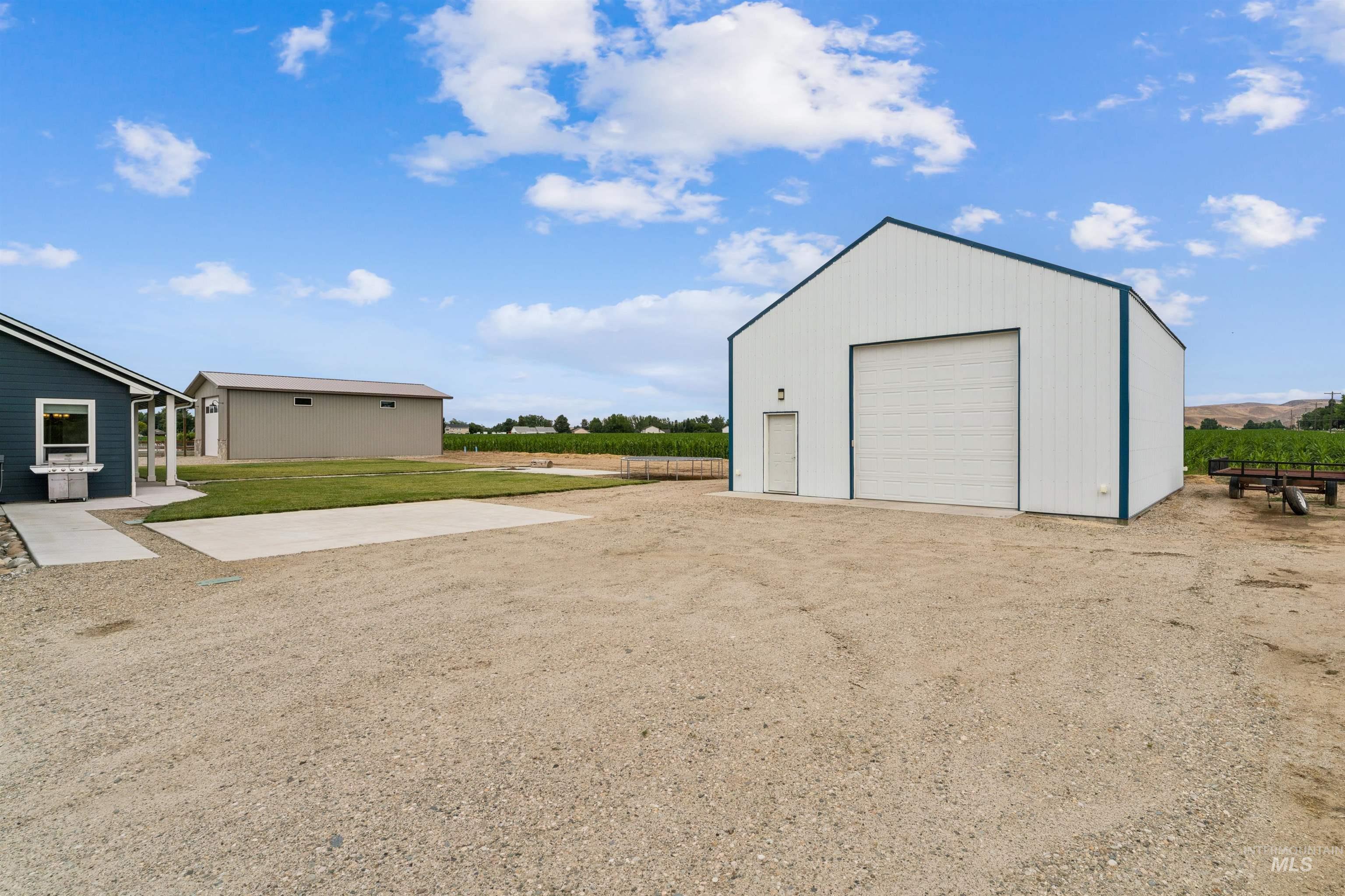 110 Harris Ln, Emmett, Idaho 83617, 4 Bedrooms, 2.5 Bathrooms, Residential For Sale, Price $699,900,MLS 98992468