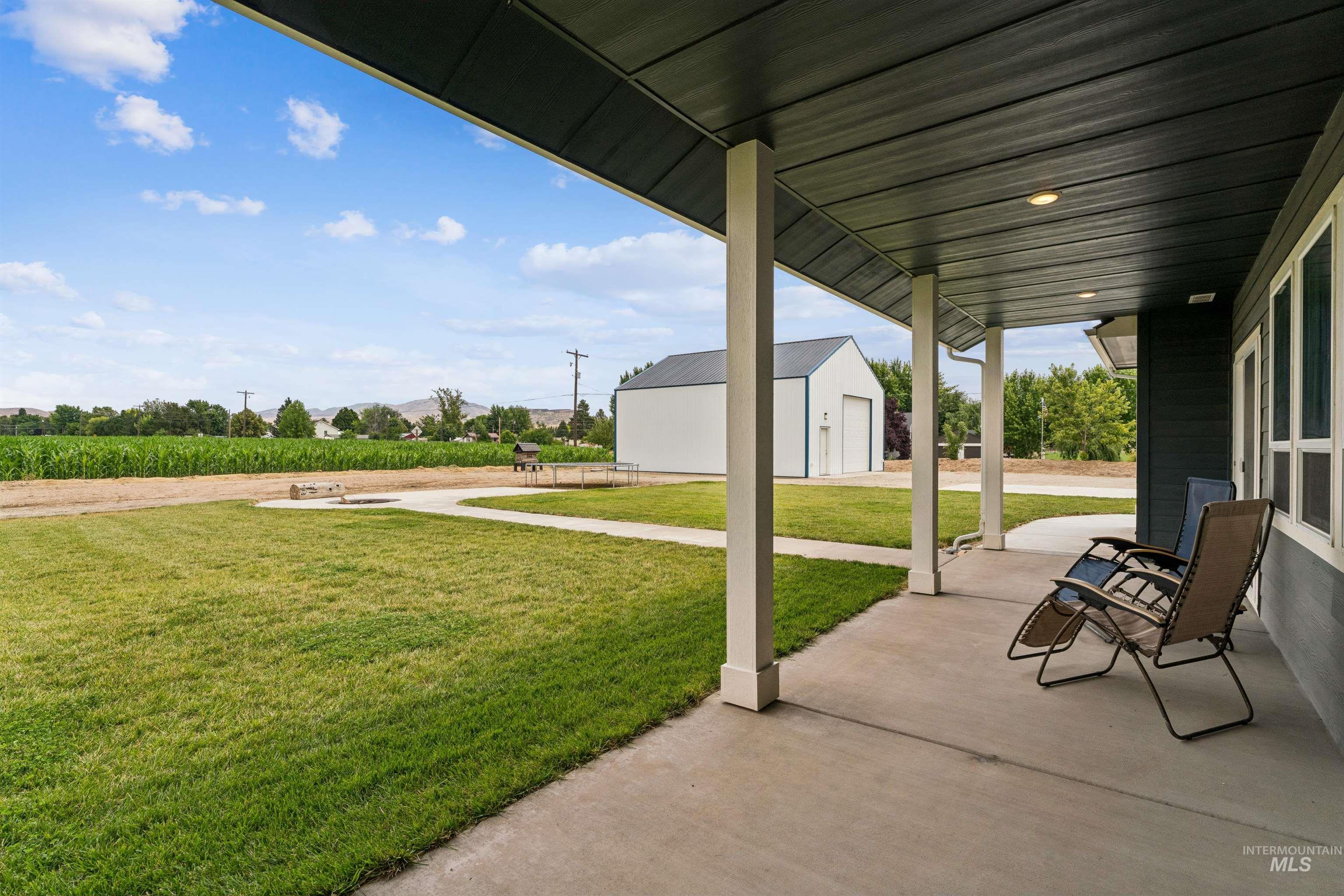 110 Harris Ln, Emmett, Idaho 83617, 4 Bedrooms, 2.5 Bathrooms, Residential For Sale, Price $699,900,MLS 98992468