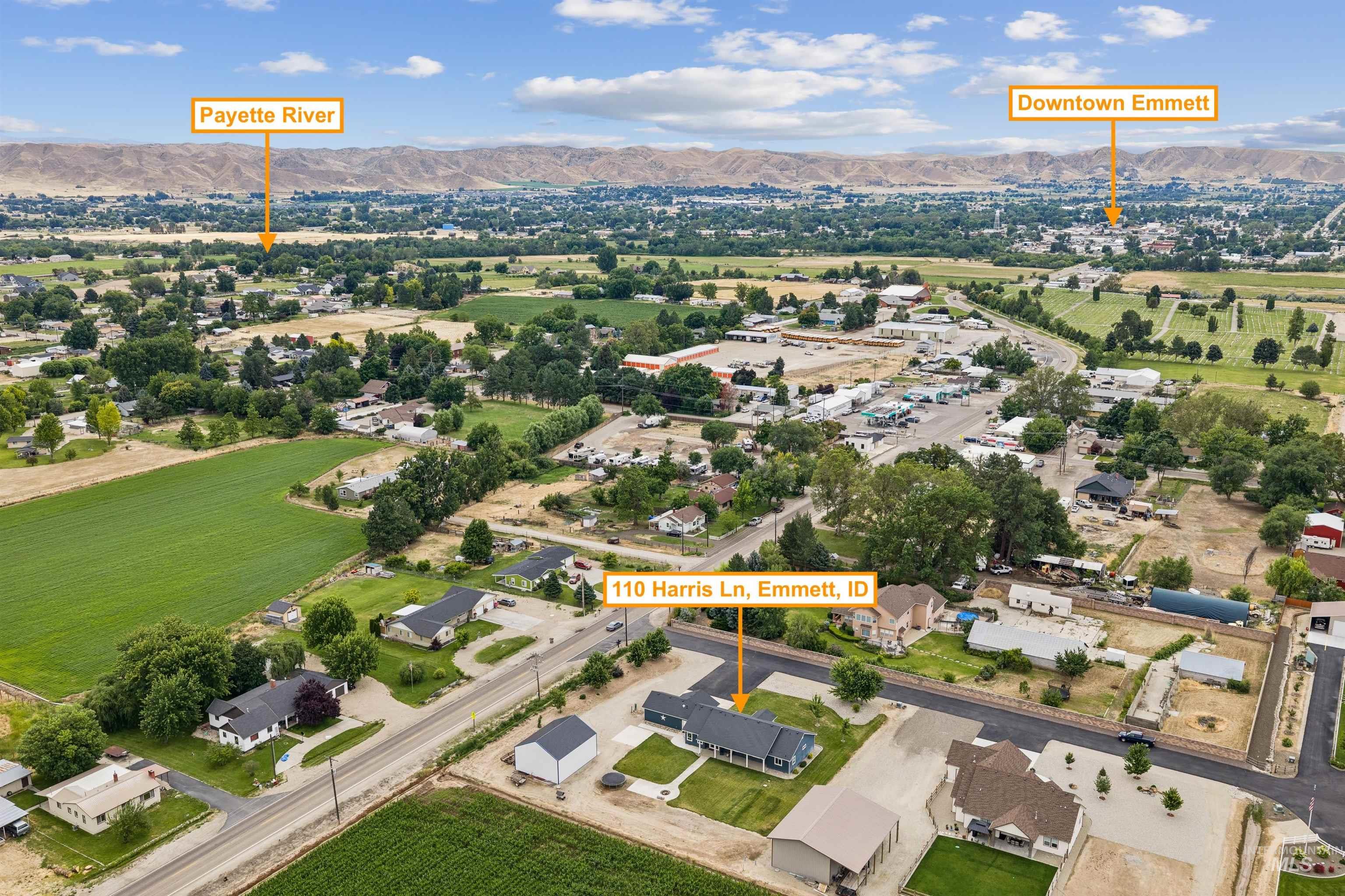 110 Harris Ln, Emmett, Idaho 83617, 4 Bedrooms, 2.5 Bathrooms, Residential For Sale, Price $699,900,MLS 98992468