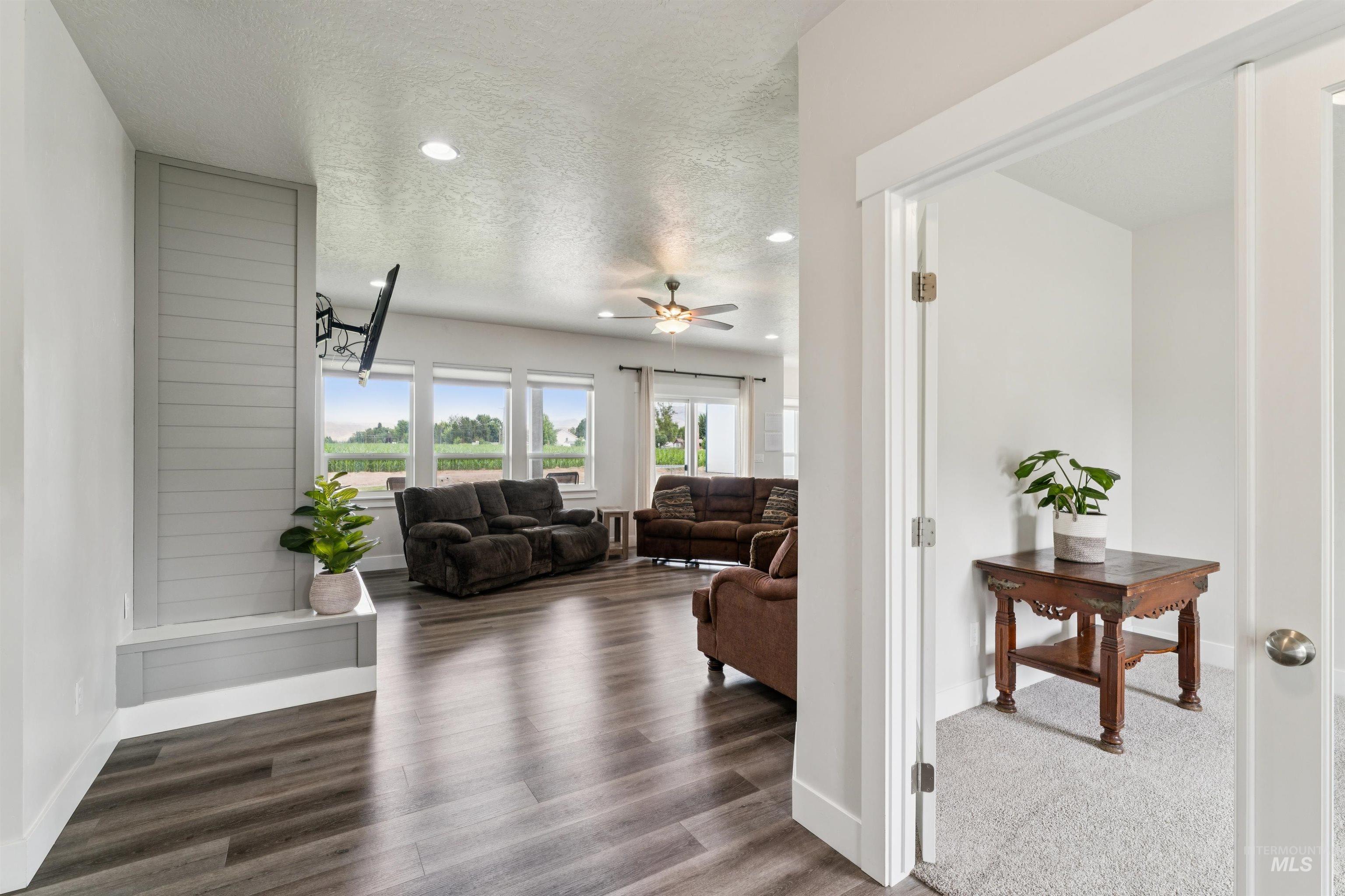 110 Harris Ln, Emmett, Idaho 83617, 4 Bedrooms, 2.5 Bathrooms, Residential For Sale, Price $699,900,MLS 98992468