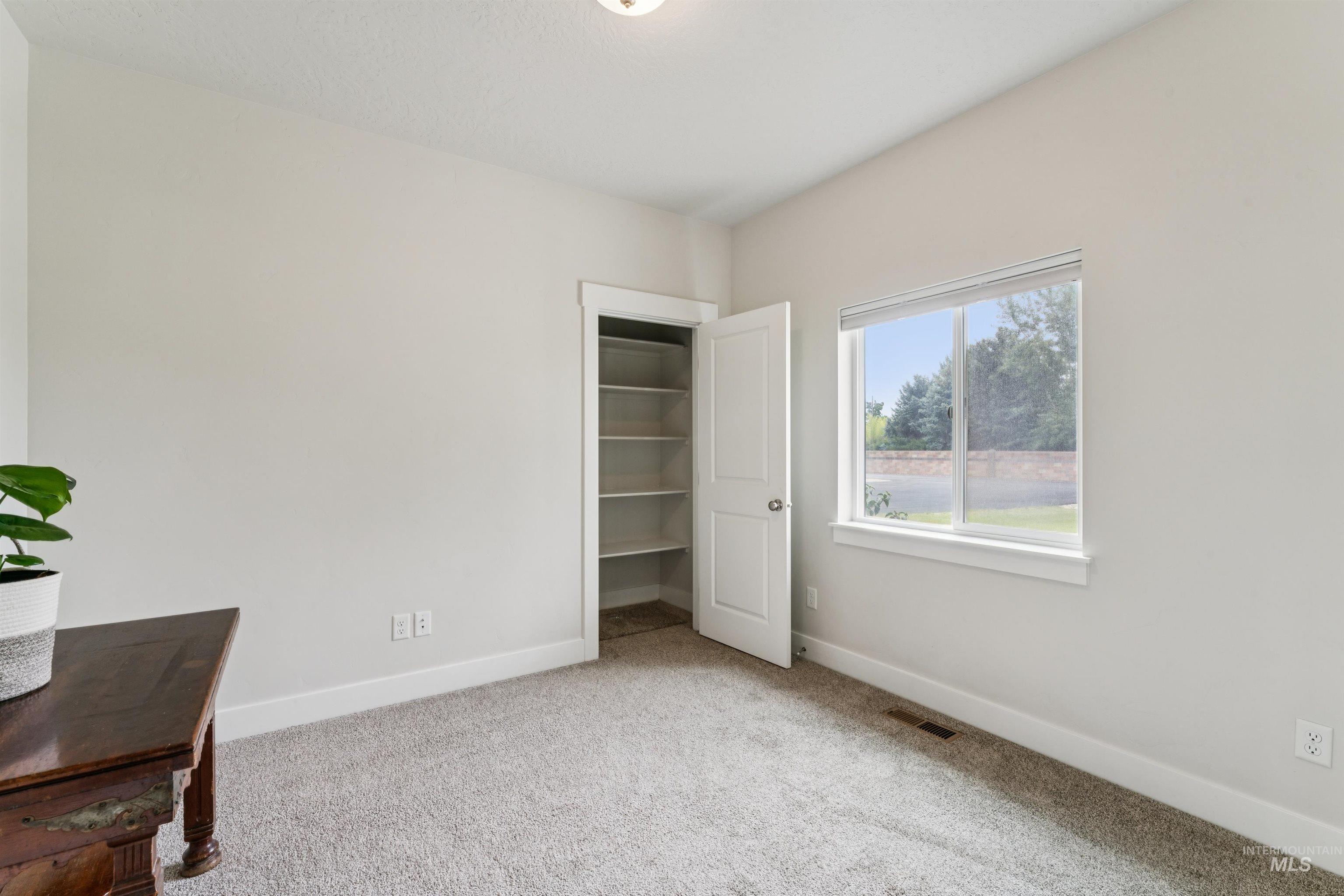 110 Harris Ln, Emmett, Idaho 83617, 4 Bedrooms, 2.5 Bathrooms, Residential For Sale, Price $699,900,MLS 98992468