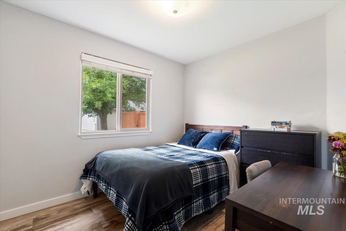 4210 E Carnation Ct., Boise, Idaho 83716-0000, 3 Bedrooms, 2 Bathrooms, Residential For Sale, Price $499,000,MLS 98992469
