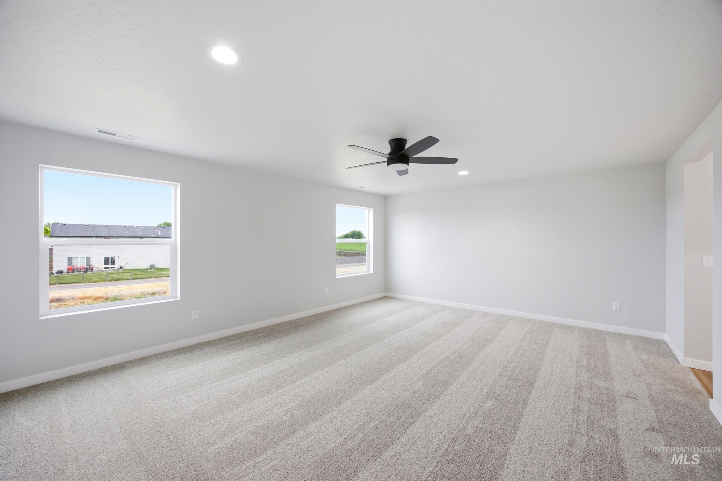 1391 Sunday River St, Middleton, Idaho 83644, 5 Bedrooms, 3 Bathrooms, Residential For Sale, Price $534,990,MLS 98992471