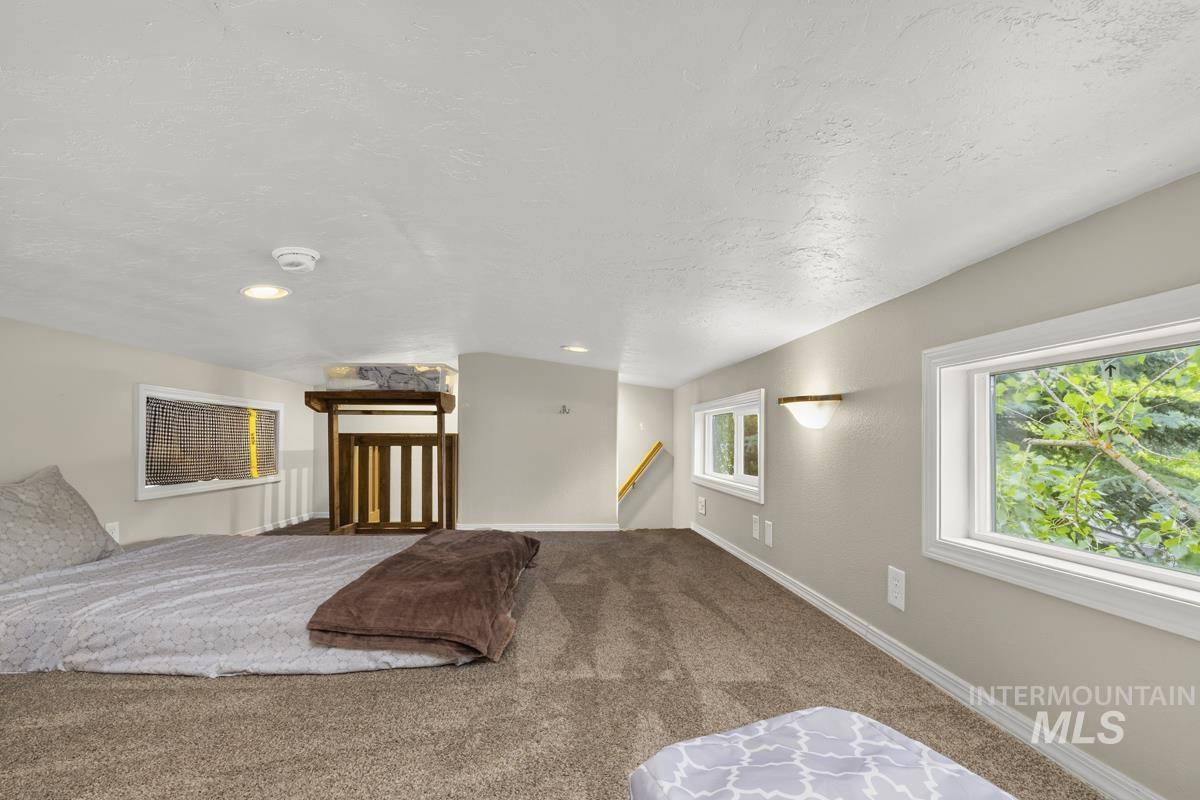 10 P Street, Cascade, Idaho 83611, 1 Bedroom, 1 Bathroom, Residential For Sale, Price $237,000,MLS 98992472