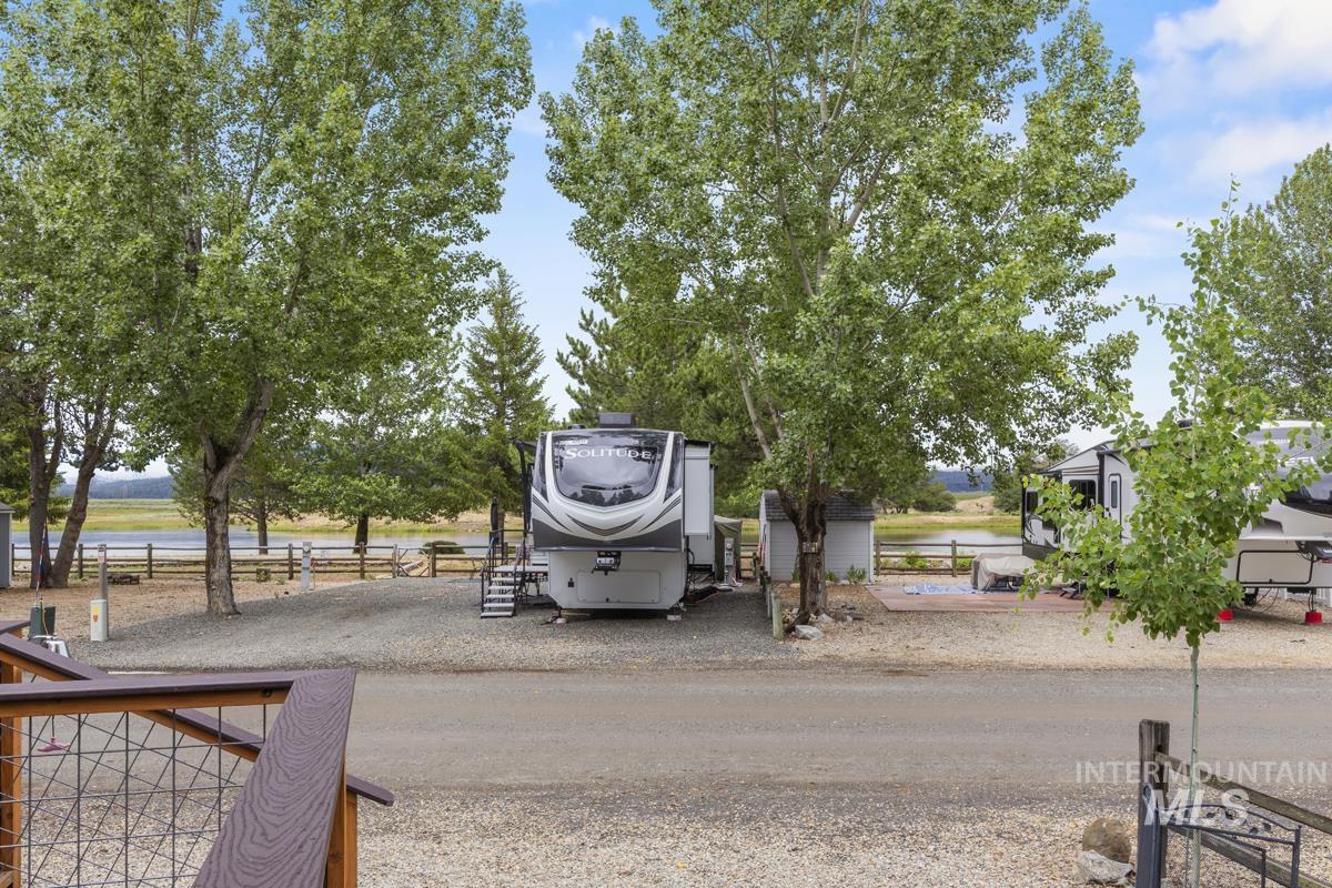 10 P Street, Cascade, Idaho 83611, 1 Bedroom, 1 Bathroom, Residential For Sale, Price $237,000,MLS 98992472