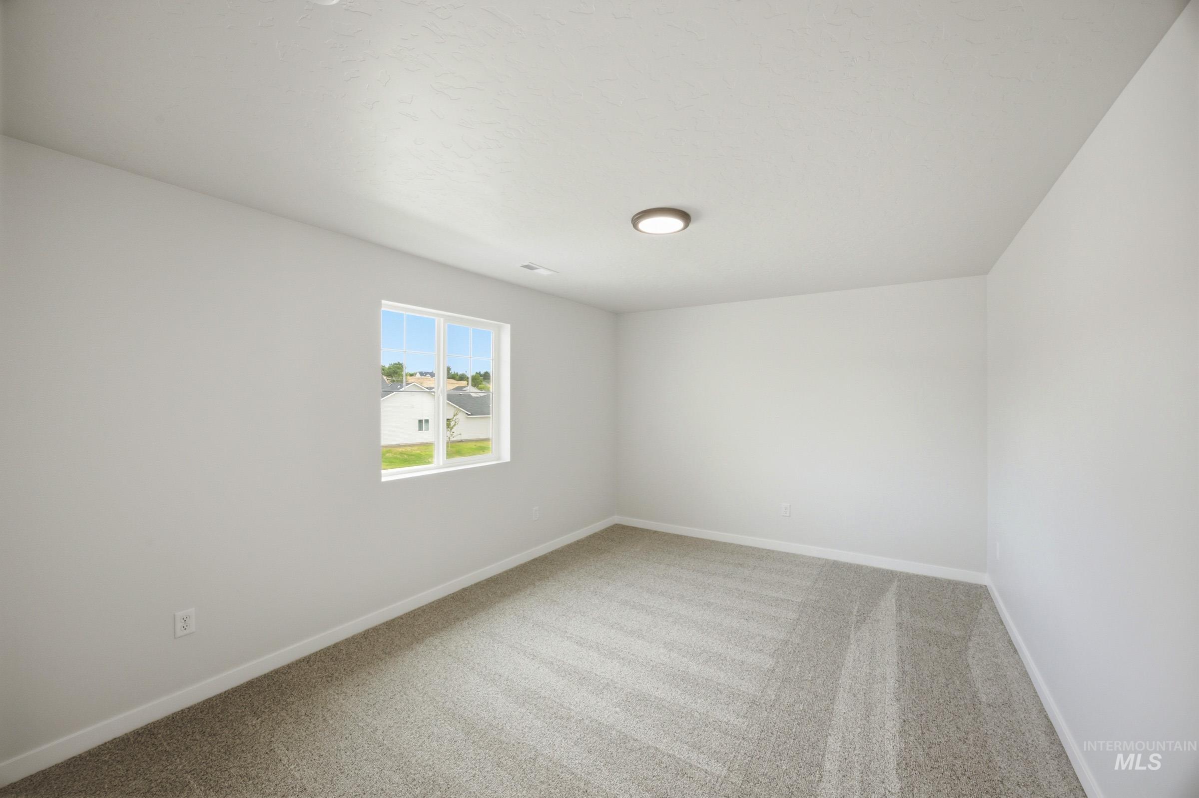 1625 Sunday River St, Middleton, Idaho 83644, 5 Bedrooms, 2.5 Bathrooms, Residential For Sale, Price $559,990,MLS 98992477