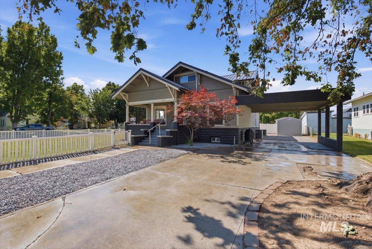 1030 Center Ave, Payette, Idaho 83661, 7 Bedrooms, 3 Bathrooms, Residential For Sale, Price $472,999, 98992483