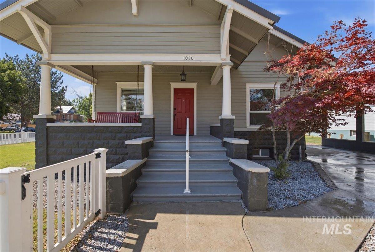 1030 Center Ave, Payette, Idaho 83661, 7 Bedrooms, 3 Bathrooms, Residential For Sale, Price $472,999, 98992483