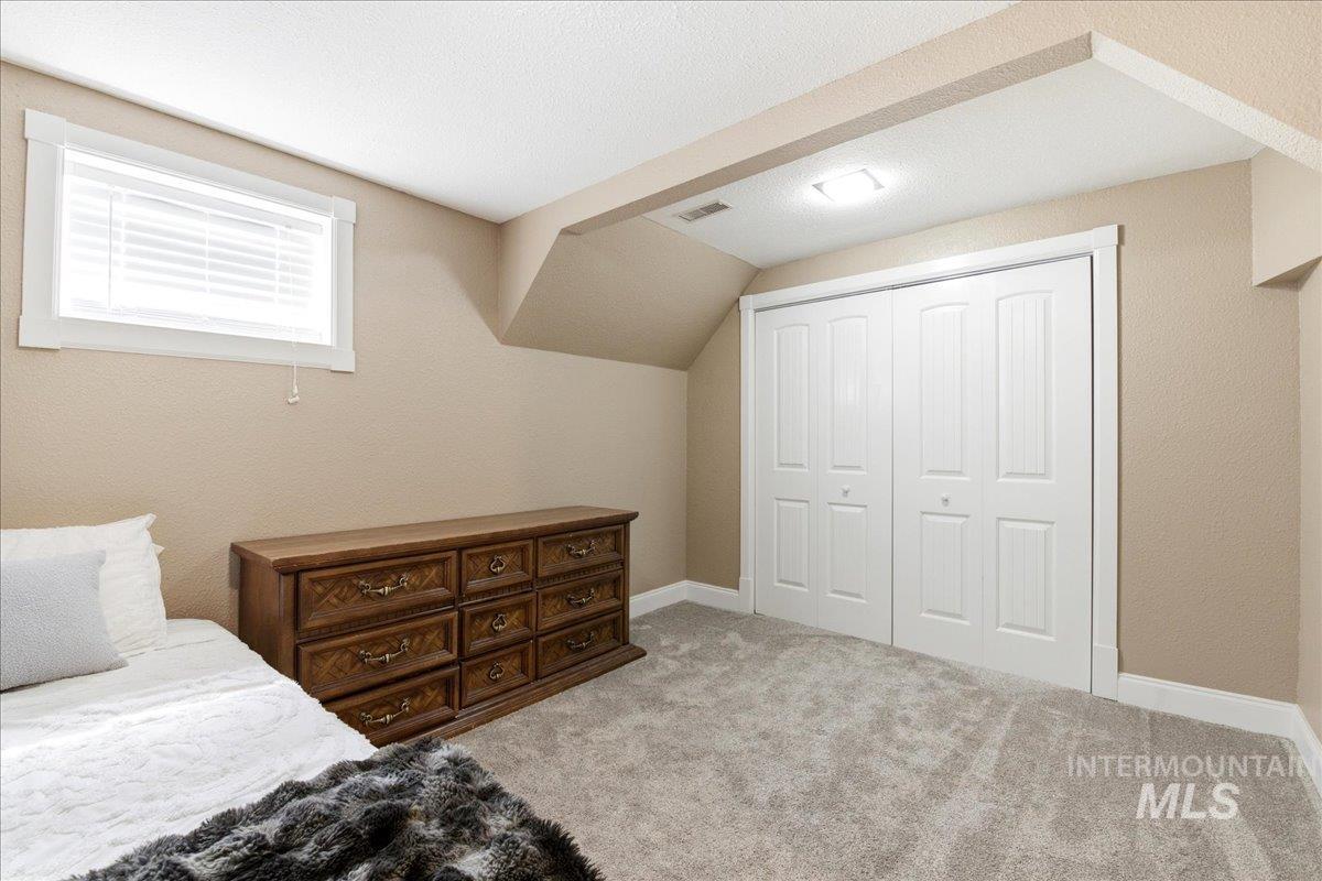 1030 Center Ave, Payette, Idaho 83661, 7 Bedrooms, 3 Bathrooms, Residential For Sale, Price $472,999, 98992483