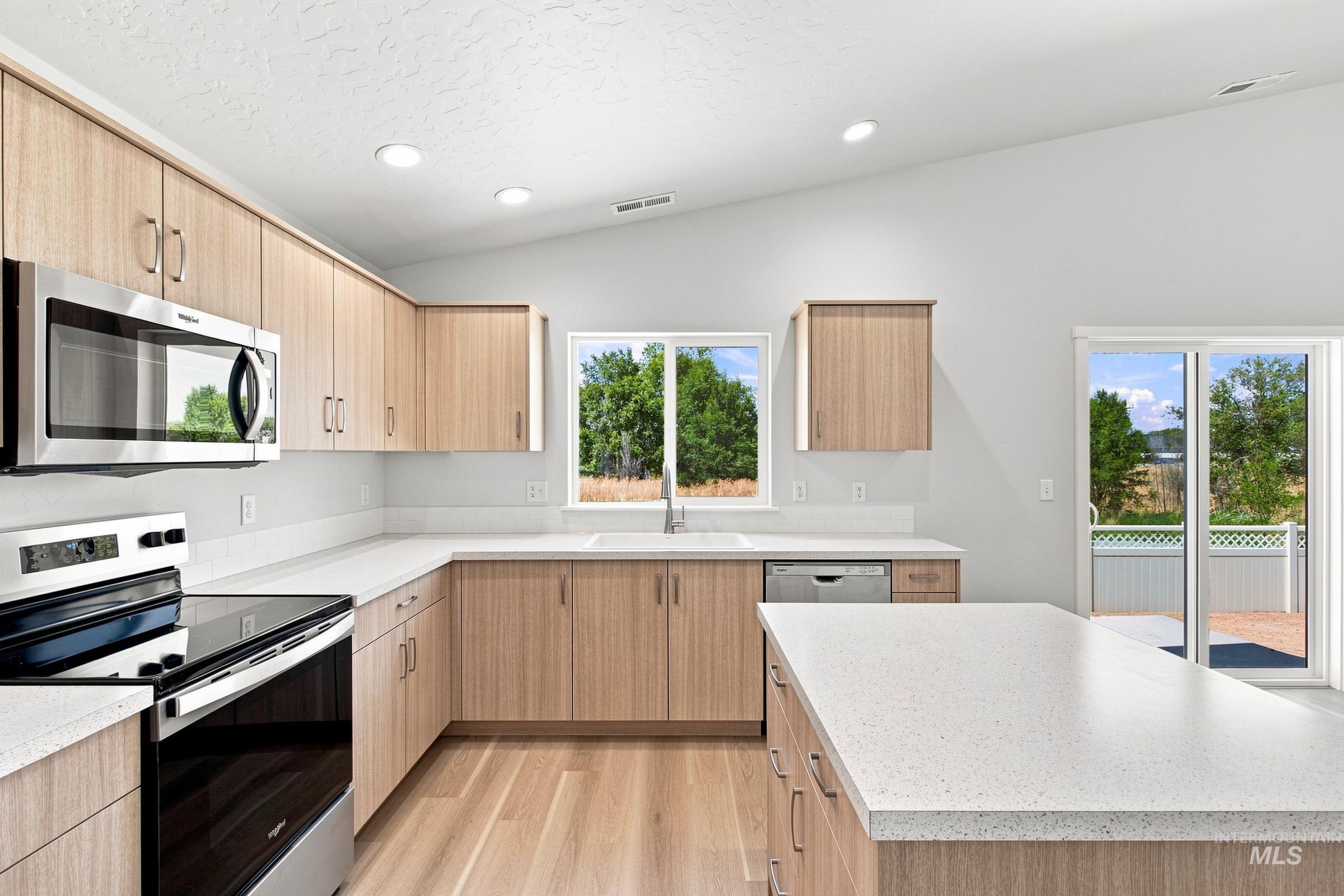 4303 Lamar St, Caldwell, Idaho 83605, 4 Bedrooms, 2 Bathrooms, Residential For Sale, Price $455,990,MLS 98992484