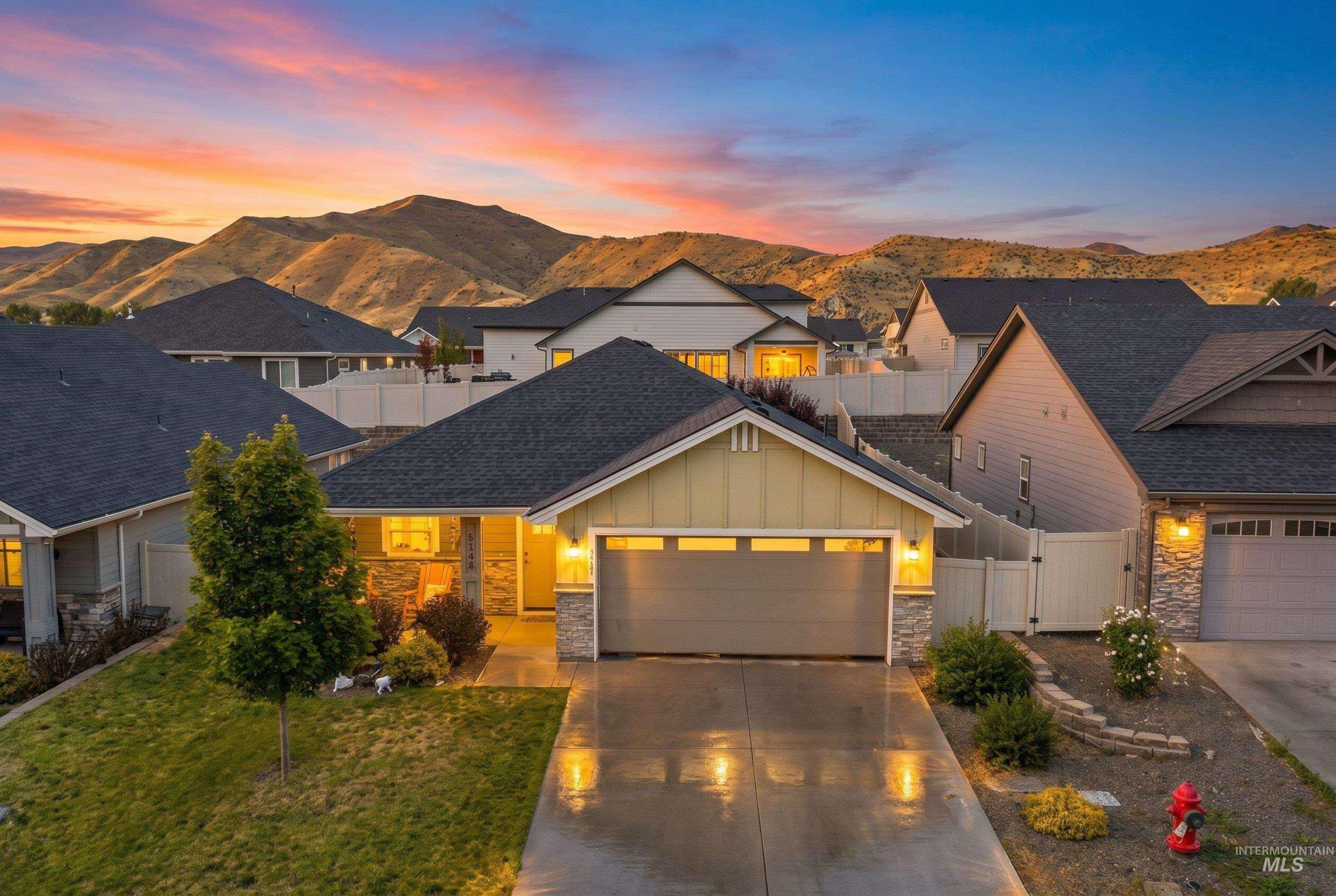 1540 Panama Ave, Emmett, Idaho 83617, 3 Bedrooms, 2 Bathrooms, Residential For Sale, Price $399,900,MLS 98992487