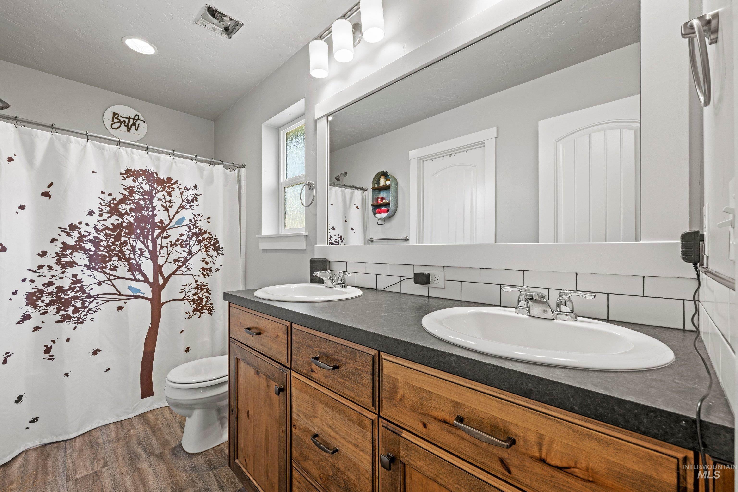 1540 Panama Ave, Emmett, Idaho 83617, 3 Bedrooms, 2 Bathrooms, Residential For Sale, Price $399,900,MLS 98992487