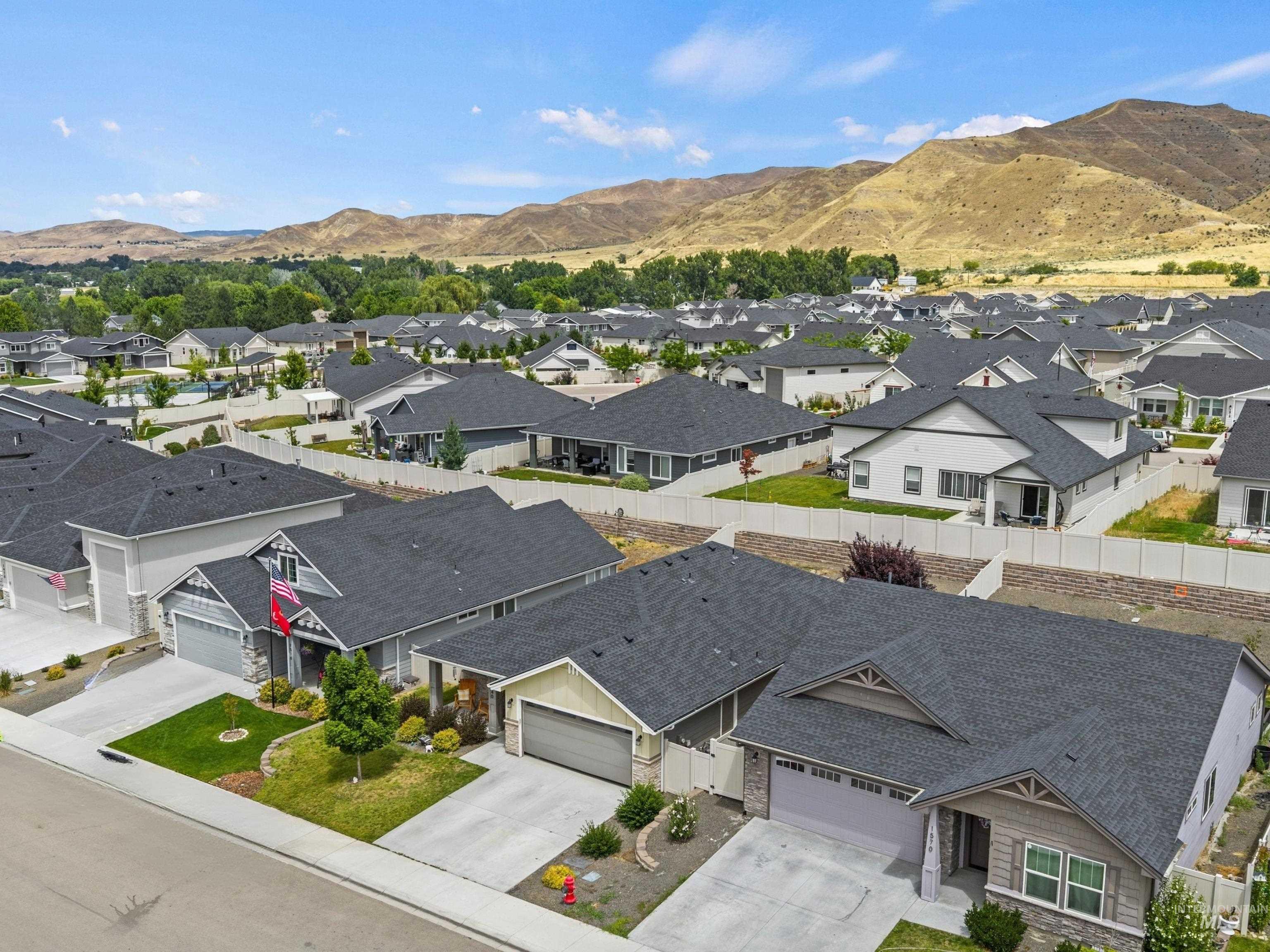 1540 Panama Ave, Emmett, Idaho 83617, 3 Bedrooms, 2 Bathrooms, Residential For Sale, Price $399,900,MLS 98992487