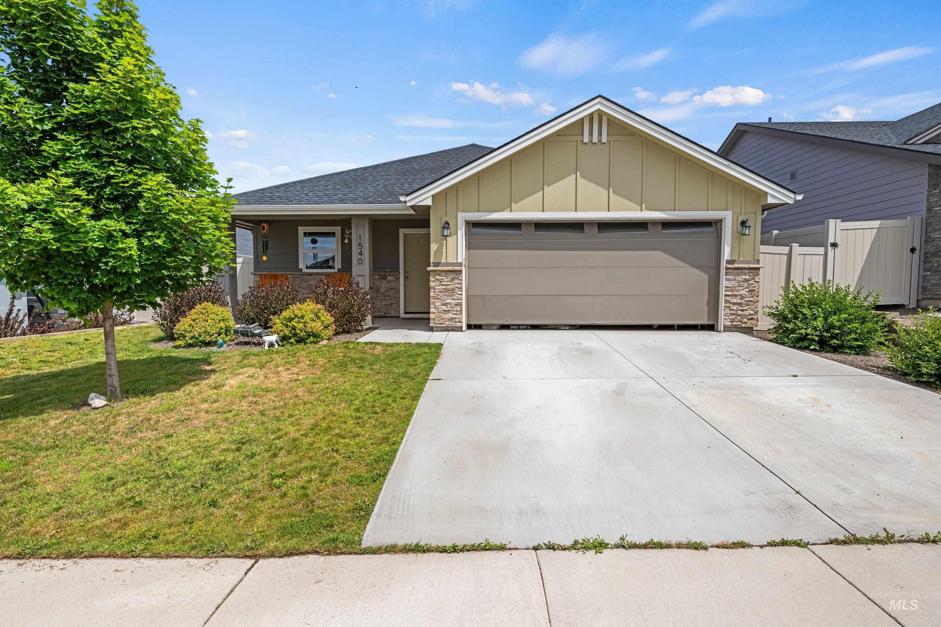 1540 Panama Ave, Emmett, Idaho 83617, 3 Bedrooms, 2 Bathrooms, Residential For Sale, Price $399,900,MLS 98992487