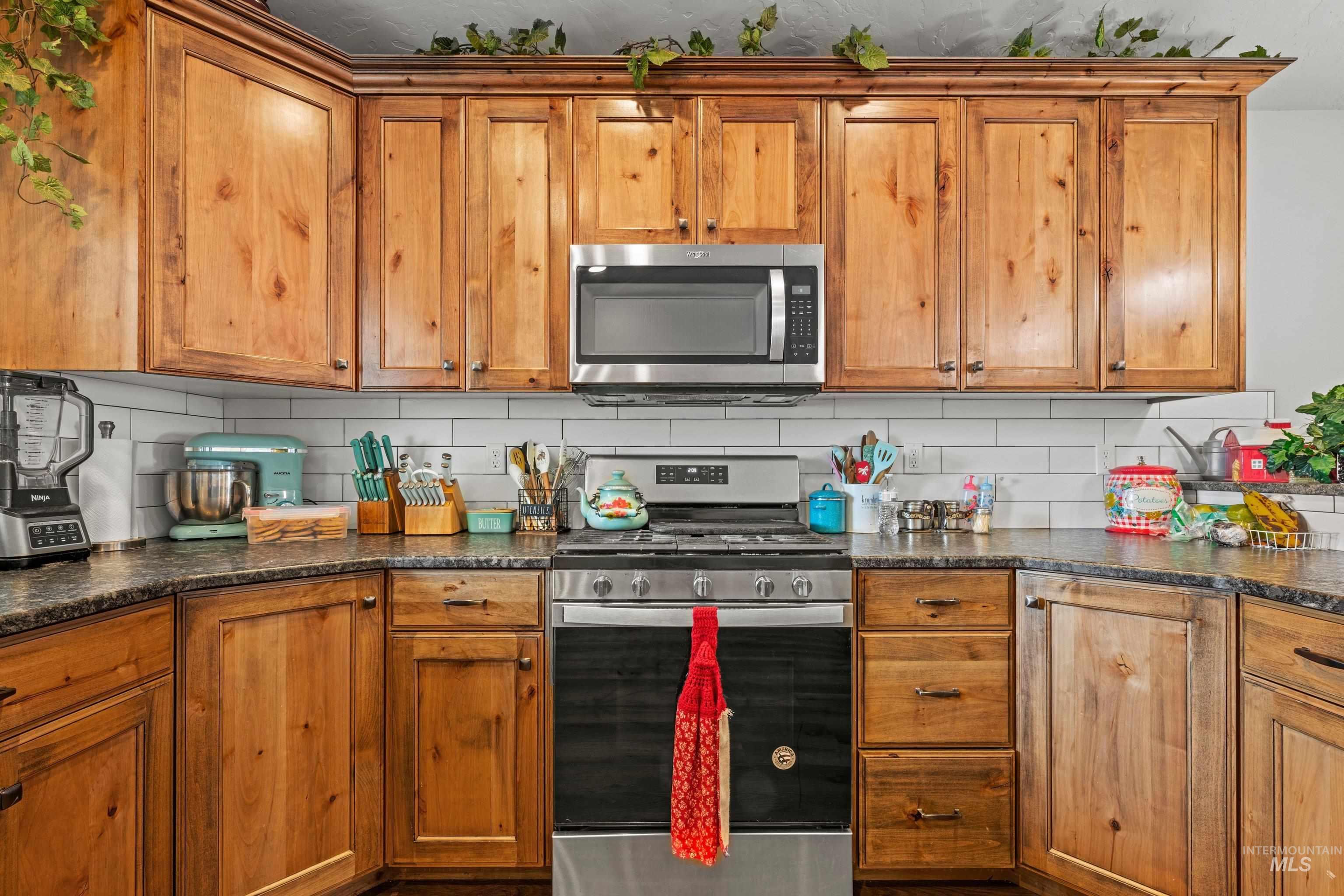 1540 Panama Ave, Emmett, Idaho 83617, 3 Bedrooms, 2 Bathrooms, Residential For Sale, Price $399,900,MLS 98992487