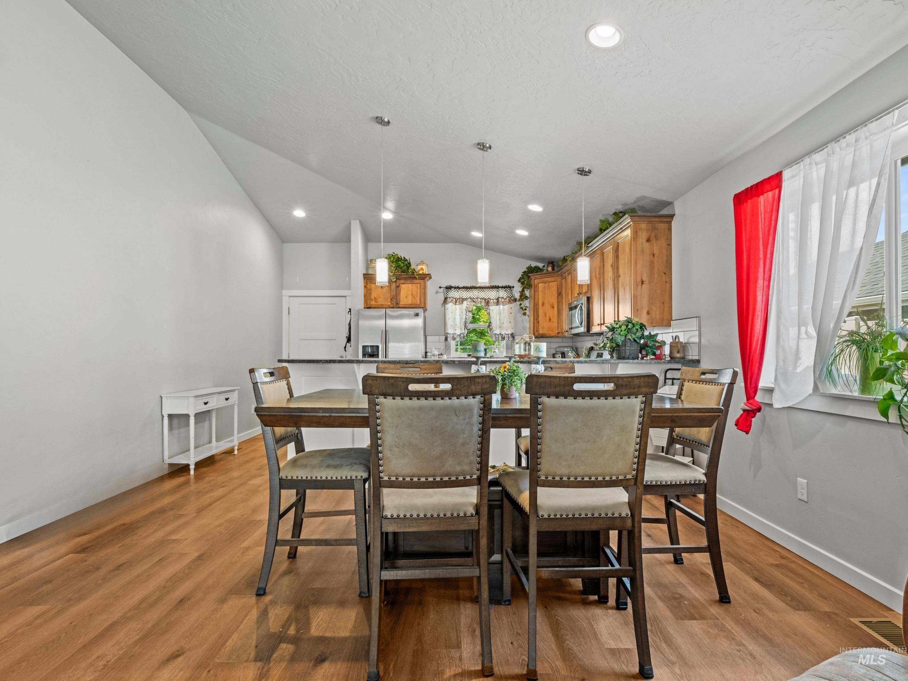 1540 Panama Ave, Emmett, Idaho 83617, 3 Bedrooms, 2 Bathrooms, Residential For Sale, Price $399,900,MLS 98992487