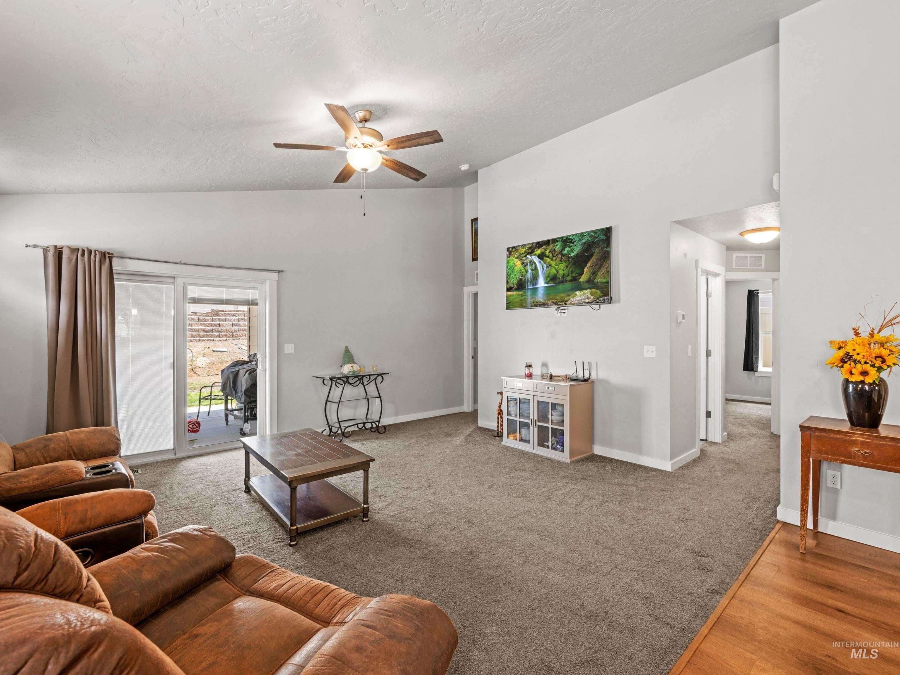 1540 Panama Ave, Emmett, Idaho 83617, 3 Bedrooms, 2 Bathrooms, Residential For Sale, Price $399,900,MLS 98992487