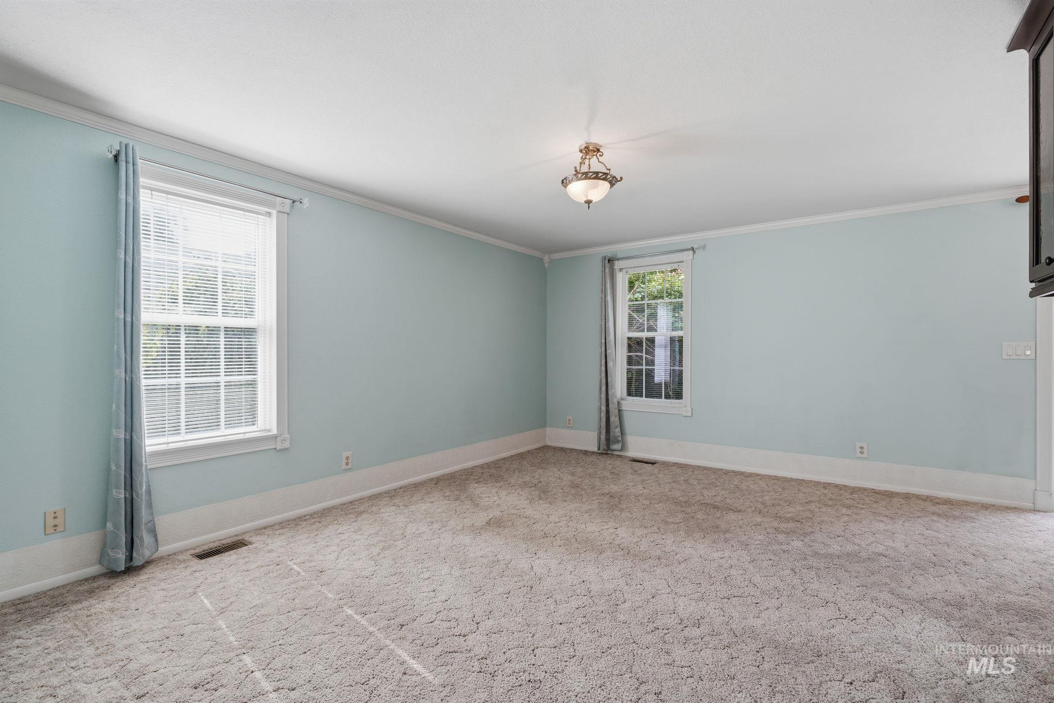 7685 W Settlers Ave, Boise, Idaho 83704, 3 Bedrooms, 1 Bathroom, Residential For Sale, Price $385,000,MLS 98992489