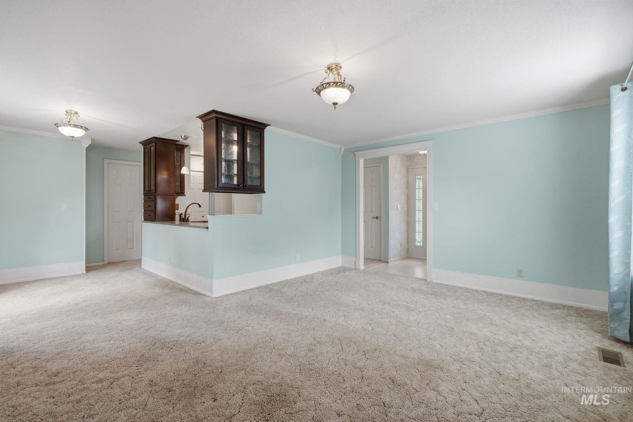 7685 W Settlers Ave, Boise, Idaho 83704, 3 Bedrooms, 1 Bathroom, Residential For Sale, Price $385,000,MLS 98992489
