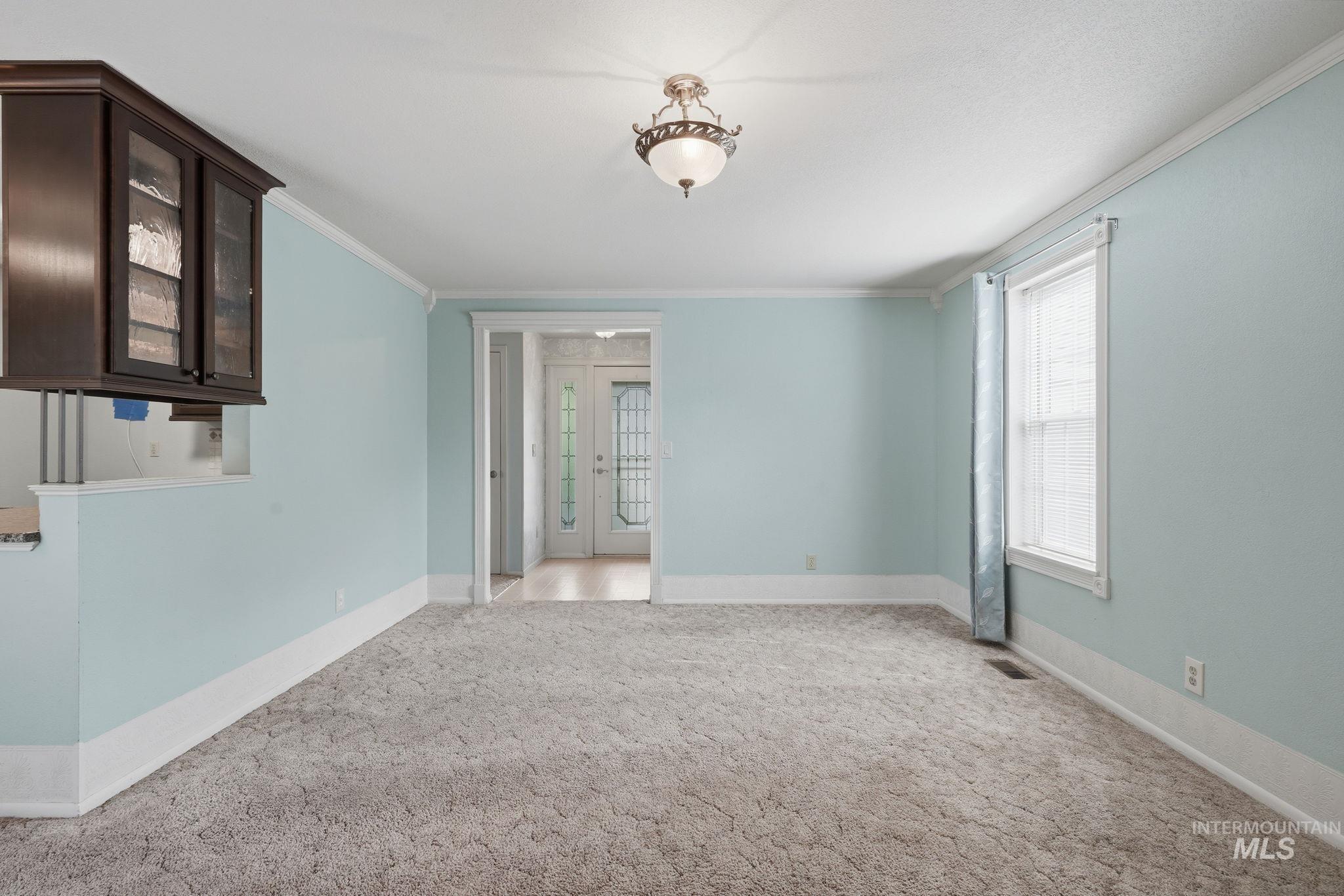 7685 W Settlers Ave, Boise, Idaho 83704, 3 Bedrooms, 1 Bathroom, Residential For Sale, Price $385,000,MLS 98992489
