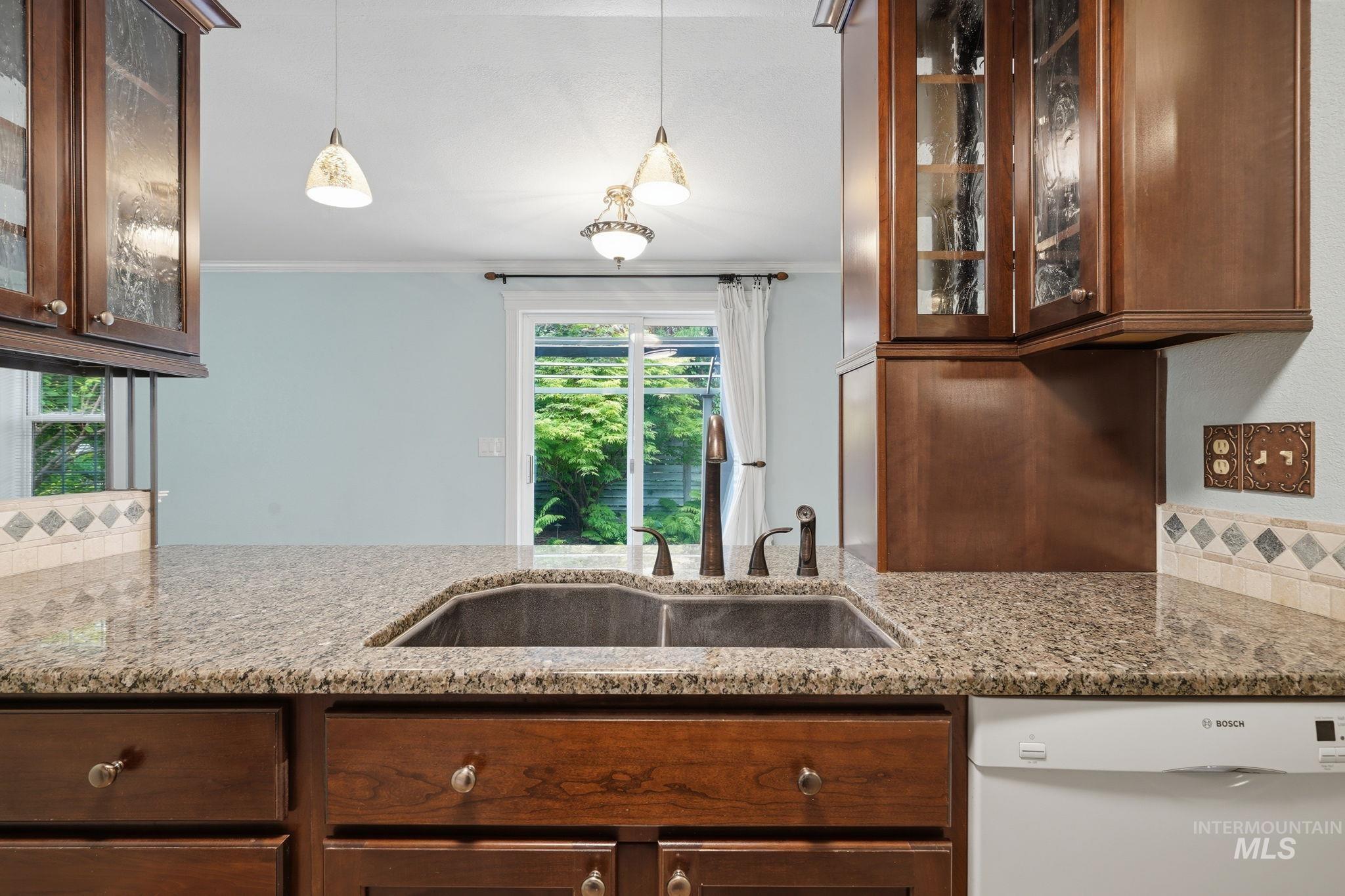 7685 W Settlers Ave, Boise, Idaho 83704, 3 Bedrooms, 1 Bathroom, Residential For Sale, Price $385,000,MLS 98992489
