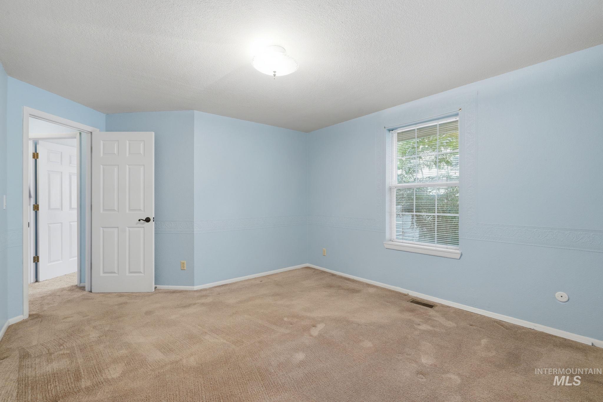 7685 W Settlers Ave, Boise, Idaho 83704, 3 Bedrooms, 1 Bathroom, Residential For Sale, Price $385,000,MLS 98992489