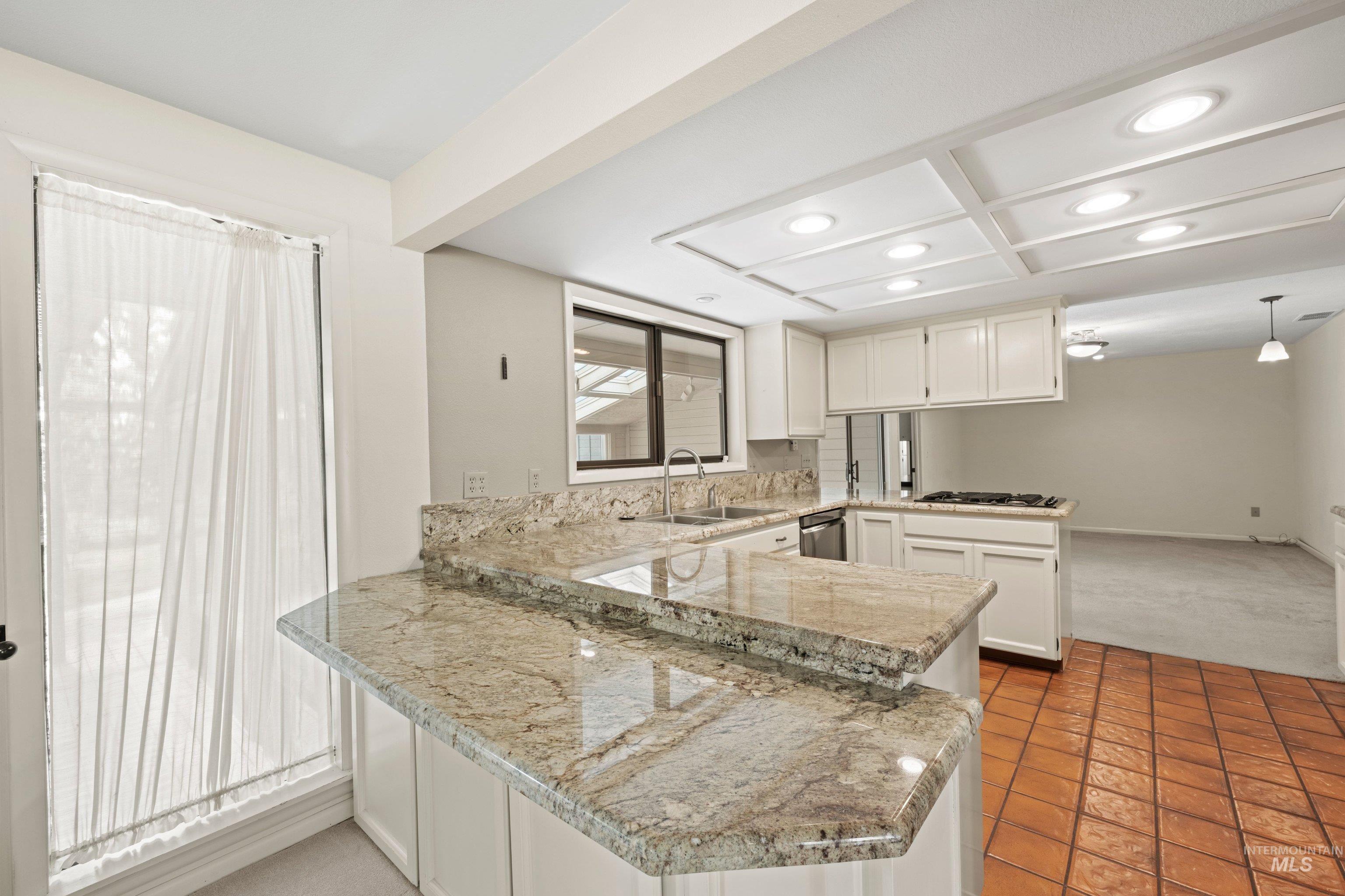2333 Table Rock Rd, Boise, Idaho 83712, 4 Bedrooms, 3 Bathrooms, Residential For Sale, Price $899,000, 98992492