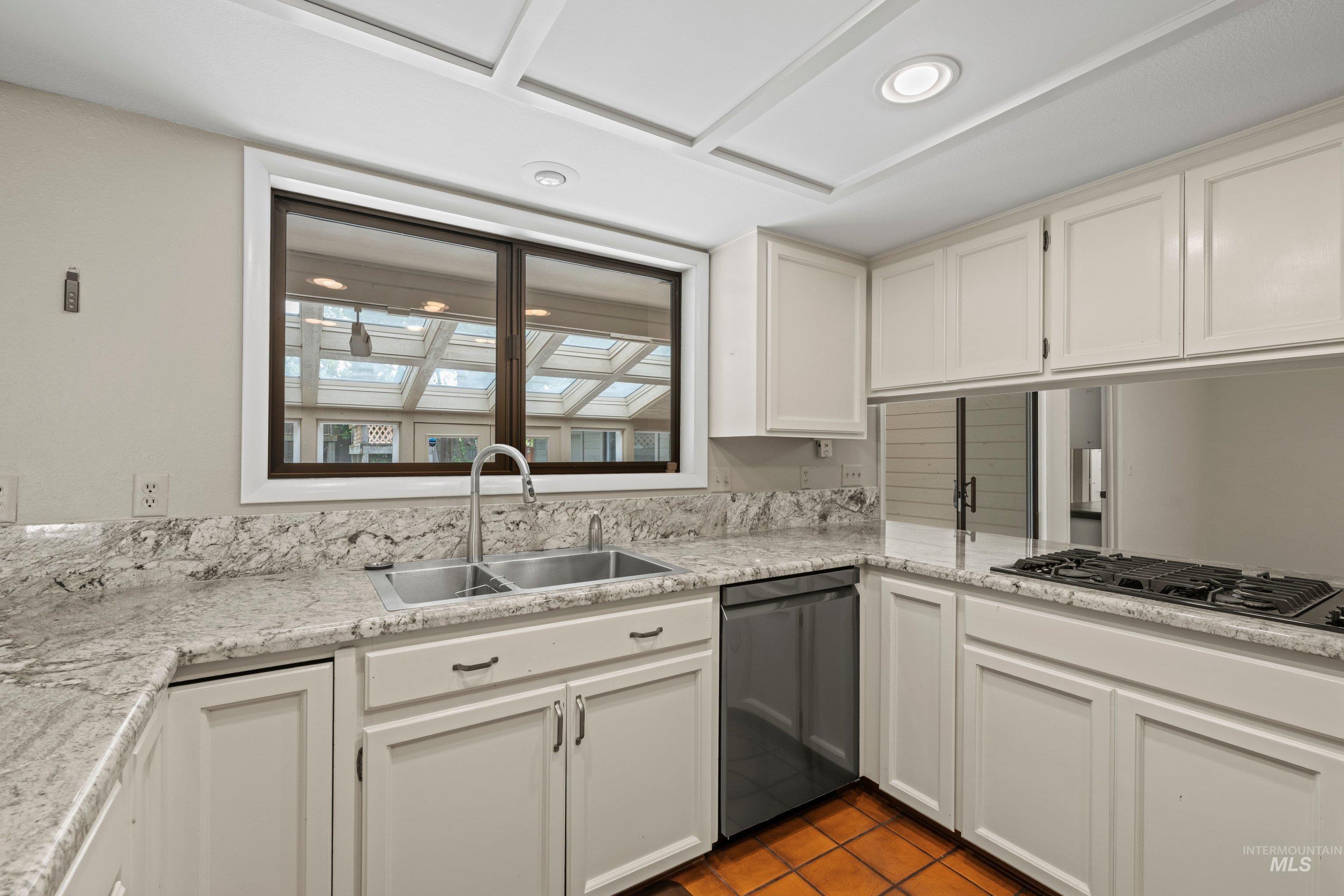 2333 Table Rock Rd, Boise, Idaho 83712, 4 Bedrooms, 3 Bathrooms, Residential For Sale, Price $899,000, 98992492