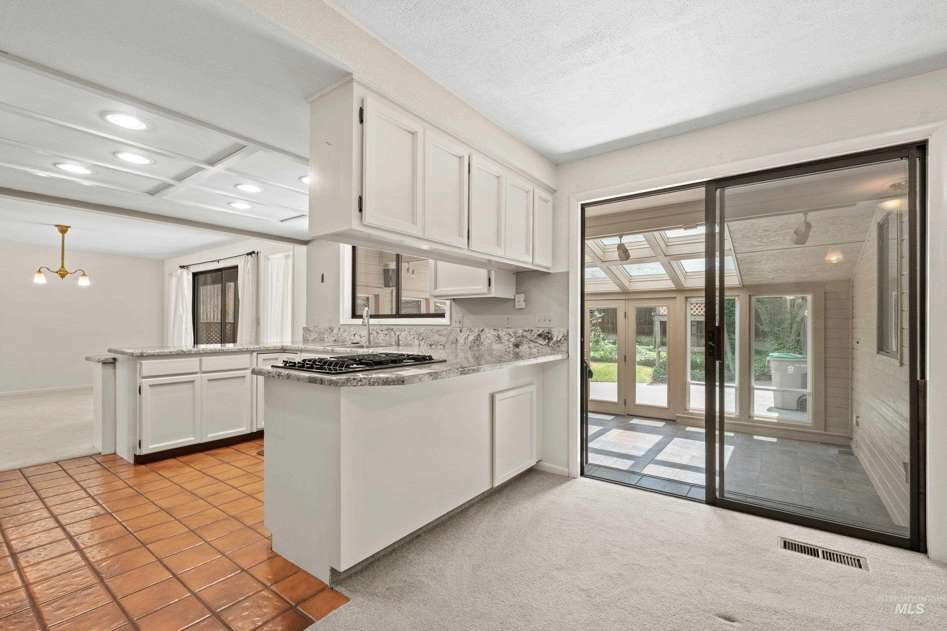 2333 Table Rock Rd, Boise, Idaho 83712, 4 Bedrooms, 3 Bathrooms, Residential For Sale, Price $899,000, 98992492