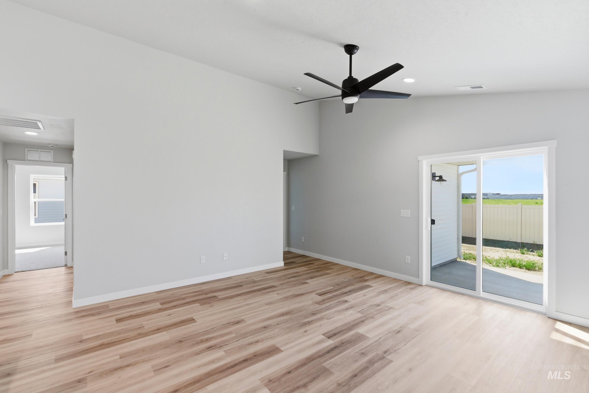 299 N Tideberry Ave, Kuna, Idaho 83634, 3 Bedrooms, 2 Bathrooms, Residential For Sale, Price $419,990,MLS 98992494