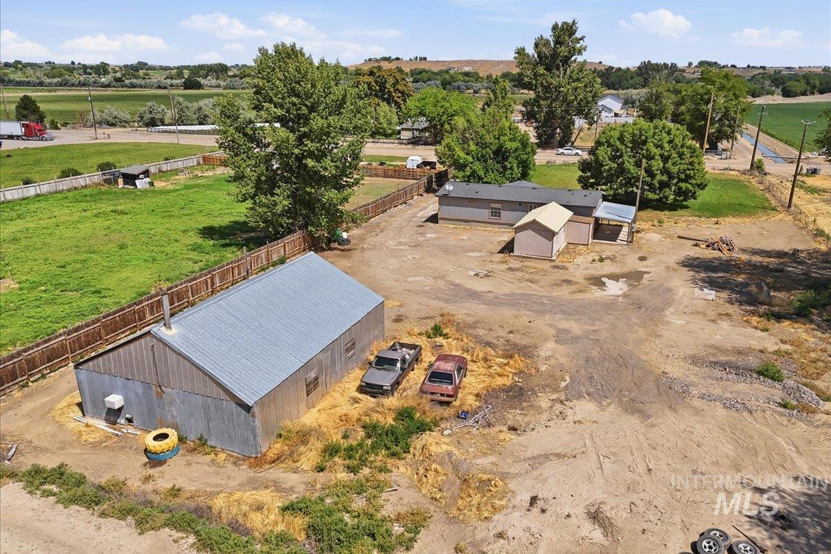 3065 Pioneer Rd, Homedale, Idaho 83628, 3 Bedrooms, 2 Bathrooms, Residential For Sale, Price $429,900,MLS 98992497