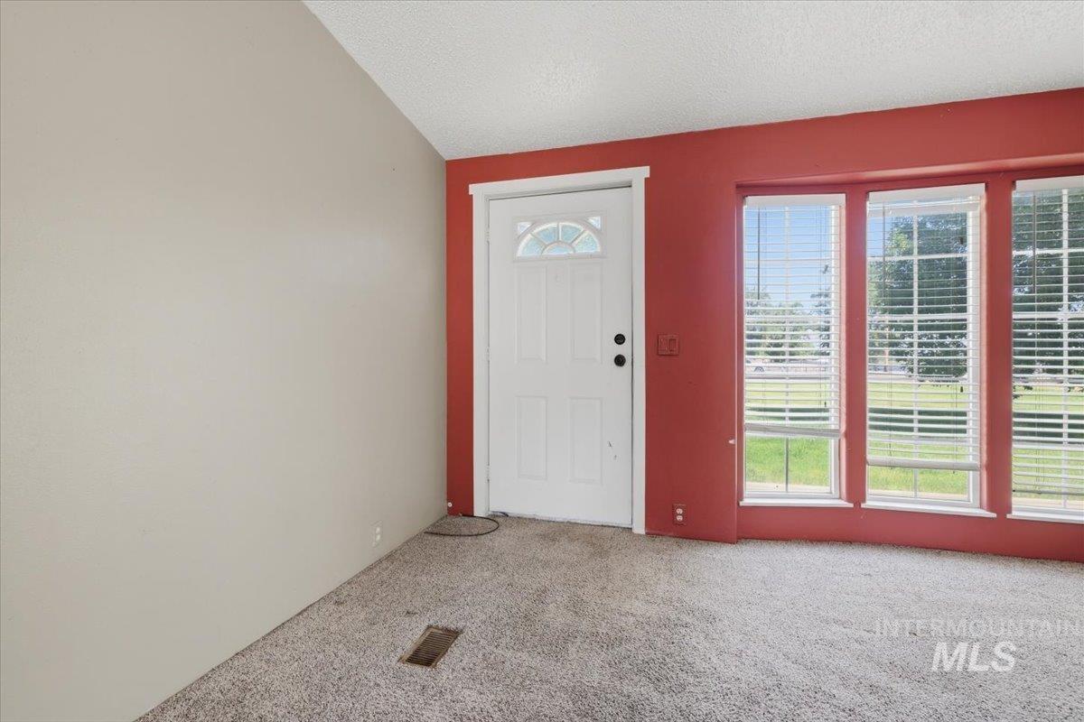 3065 Pioneer Rd, Homedale, Idaho 83628, 3 Bedrooms, 2 Bathrooms, Residential For Sale, Price $429,900,MLS 98992497