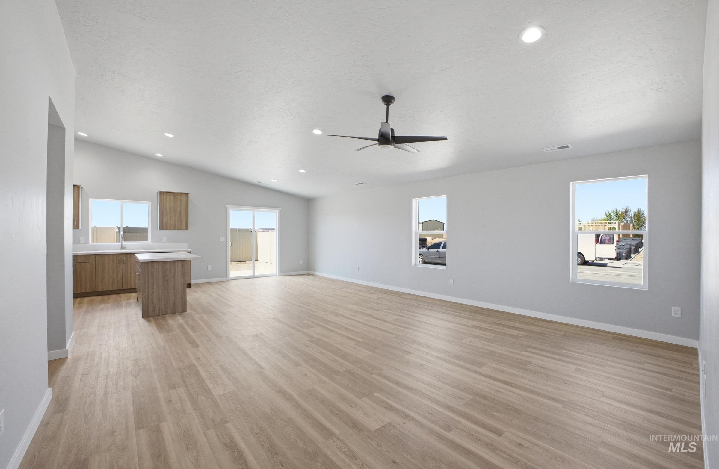 14106 Winding St, Caldwell, Idaho 83607, 4 Bedrooms, 2 Bathrooms, Residential For Sale, Price $454,990,MLS 98992498