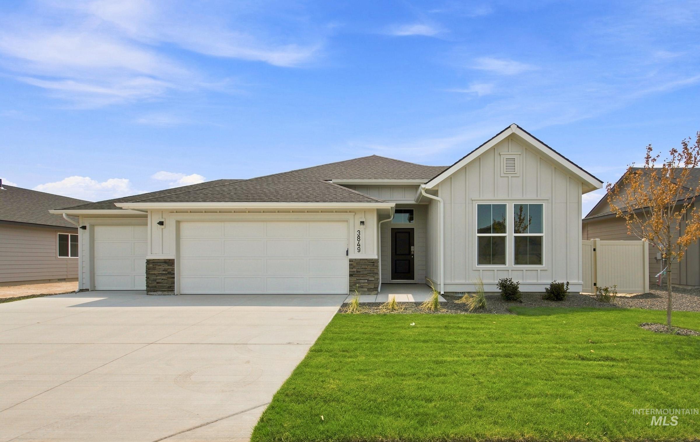 3849 E White Plains St, Nampa, Idaho 83686, 4 Bedrooms, 2 Bathrooms, Residential For Sale, Price $479,990, 98992503