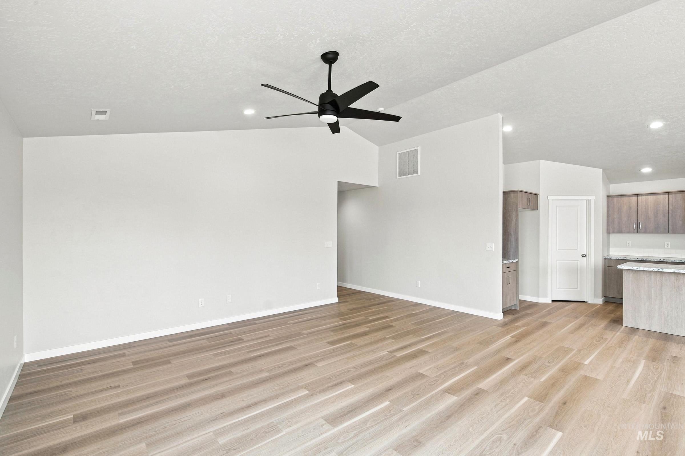 3849 E White Plains St, Nampa, Idaho 83686, 4 Bedrooms, 2 Bathrooms, Residential For Sale, Price $479,990,MLS 98992503