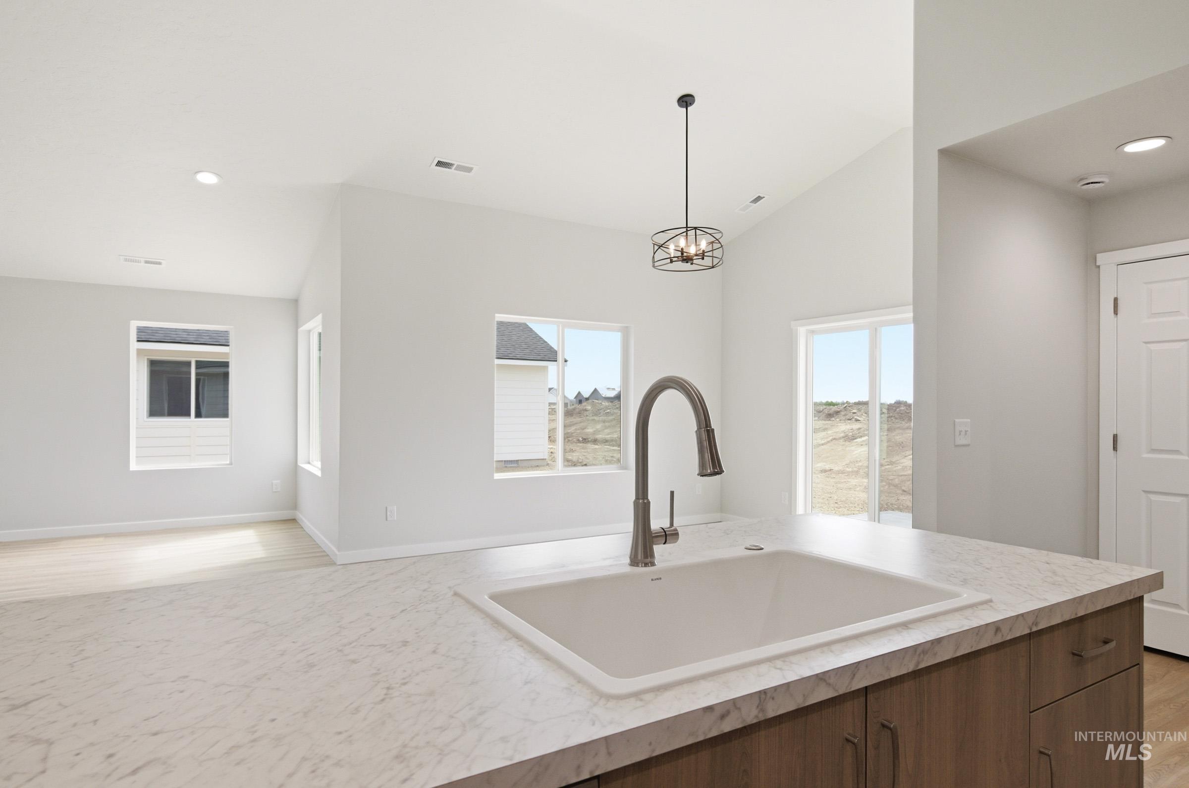 3849 E White Plains St, Nampa, Idaho 83686, 4 Bedrooms, 2 Bathrooms, Residential For Sale, Price $479,990, 98992503