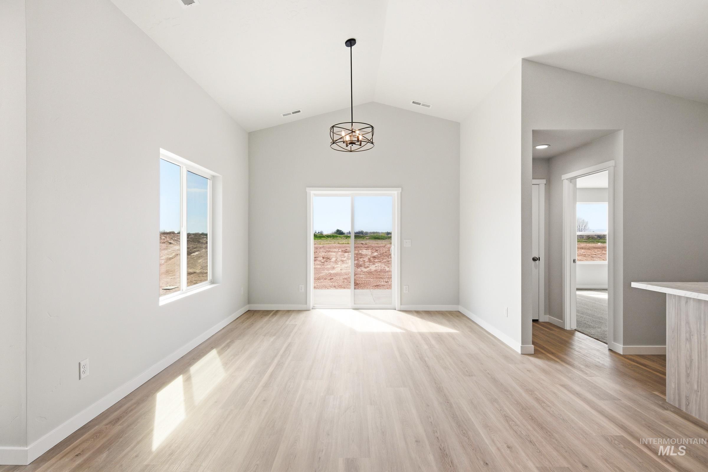 3849 E White Plains St, Nampa, Idaho 83686, 4 Bedrooms, 2 Bathrooms, Residential For Sale, Price $479,990, 98992503