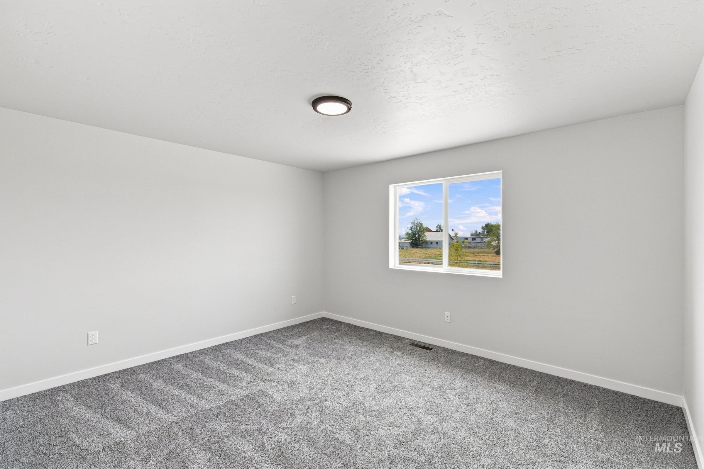 3813 E White Plains St, Nampa, Idaho 83686, 4 Bedrooms, 2.5 Bathrooms, Residential For Sale, Price $494,990,MLS 98992504